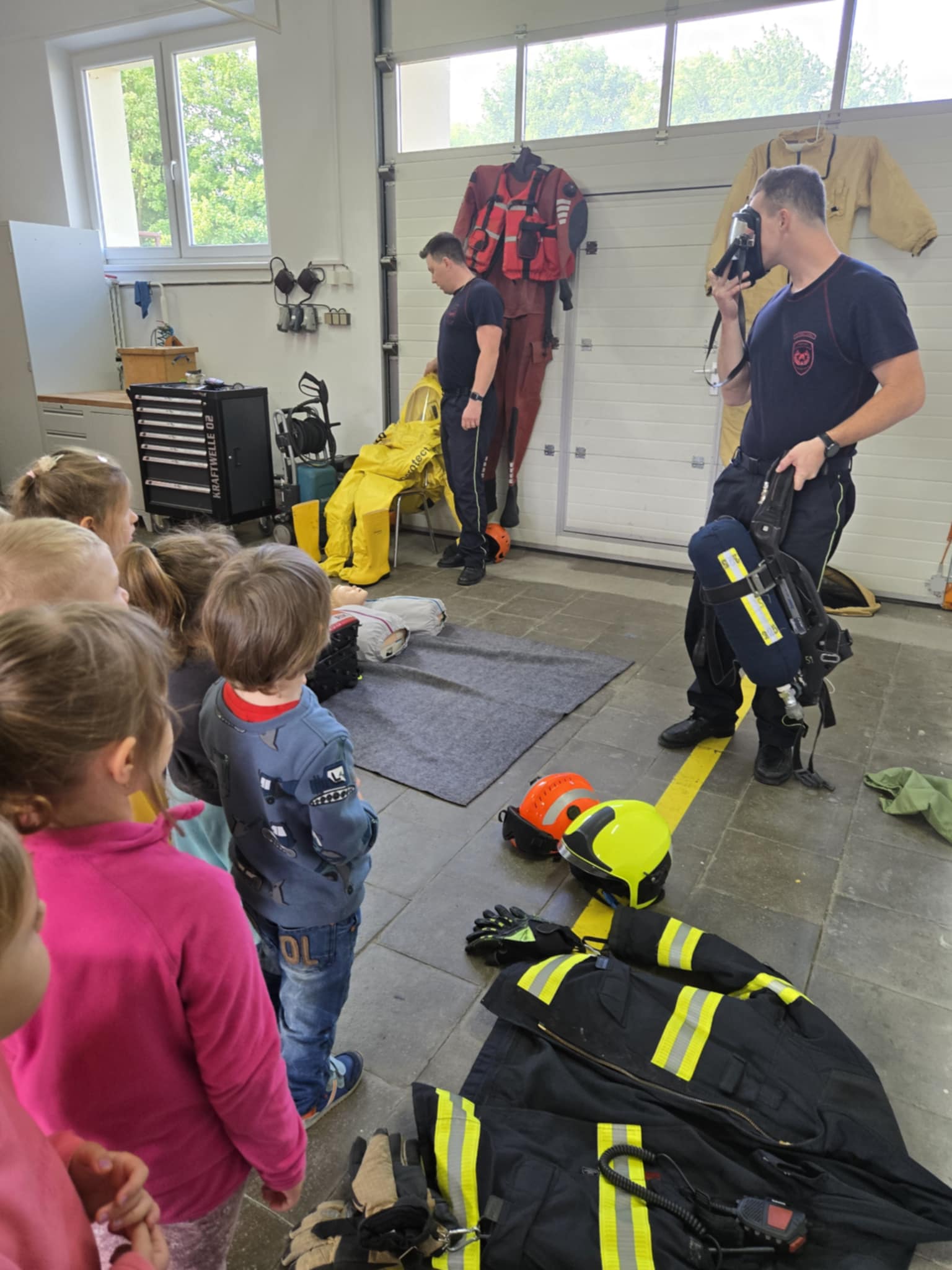 c3bd089d-5ce2-4d77-b400-9558b6fc3910