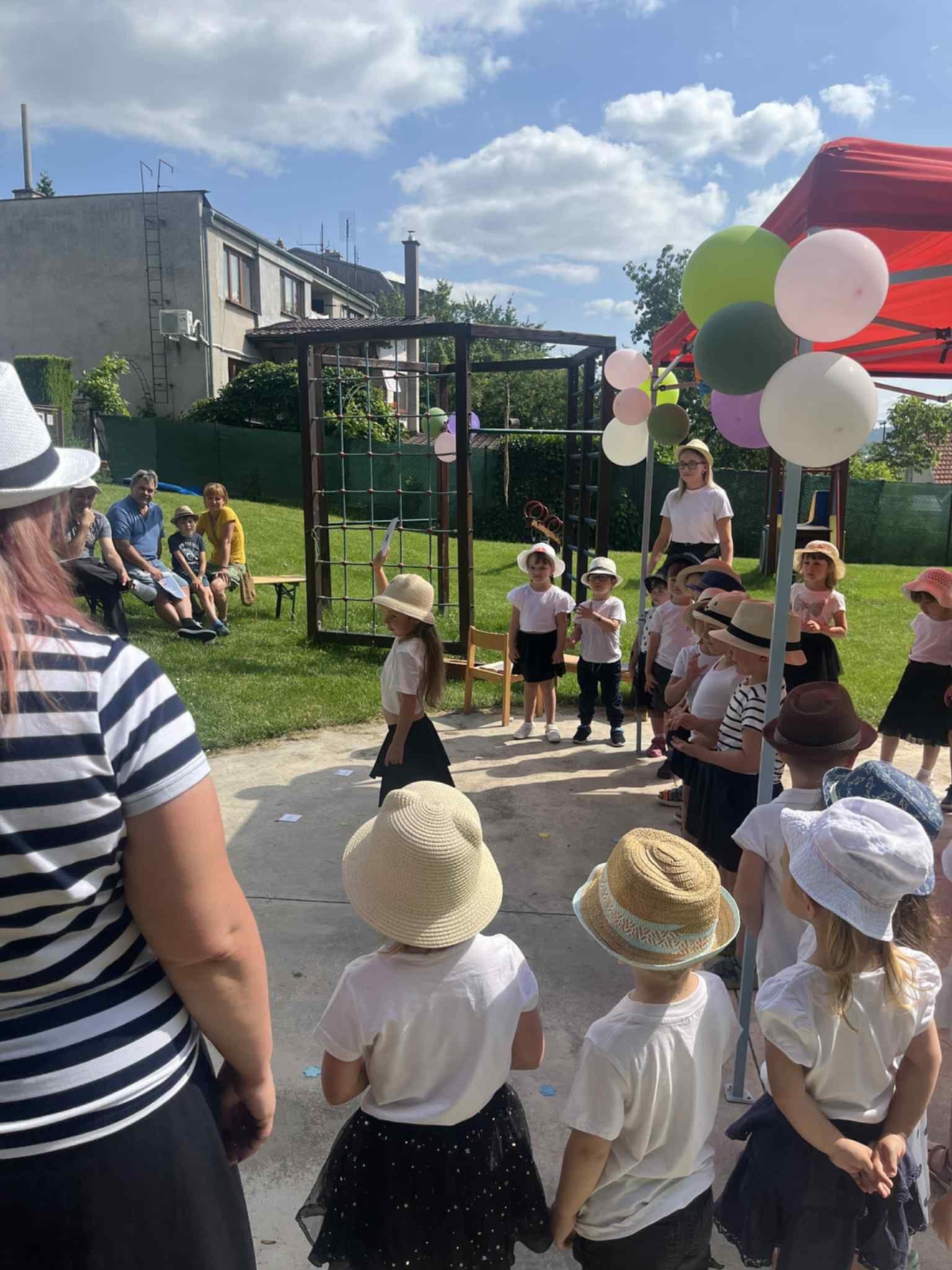 8968492f-067f-4ee8-b9c9-29e1b98386b8