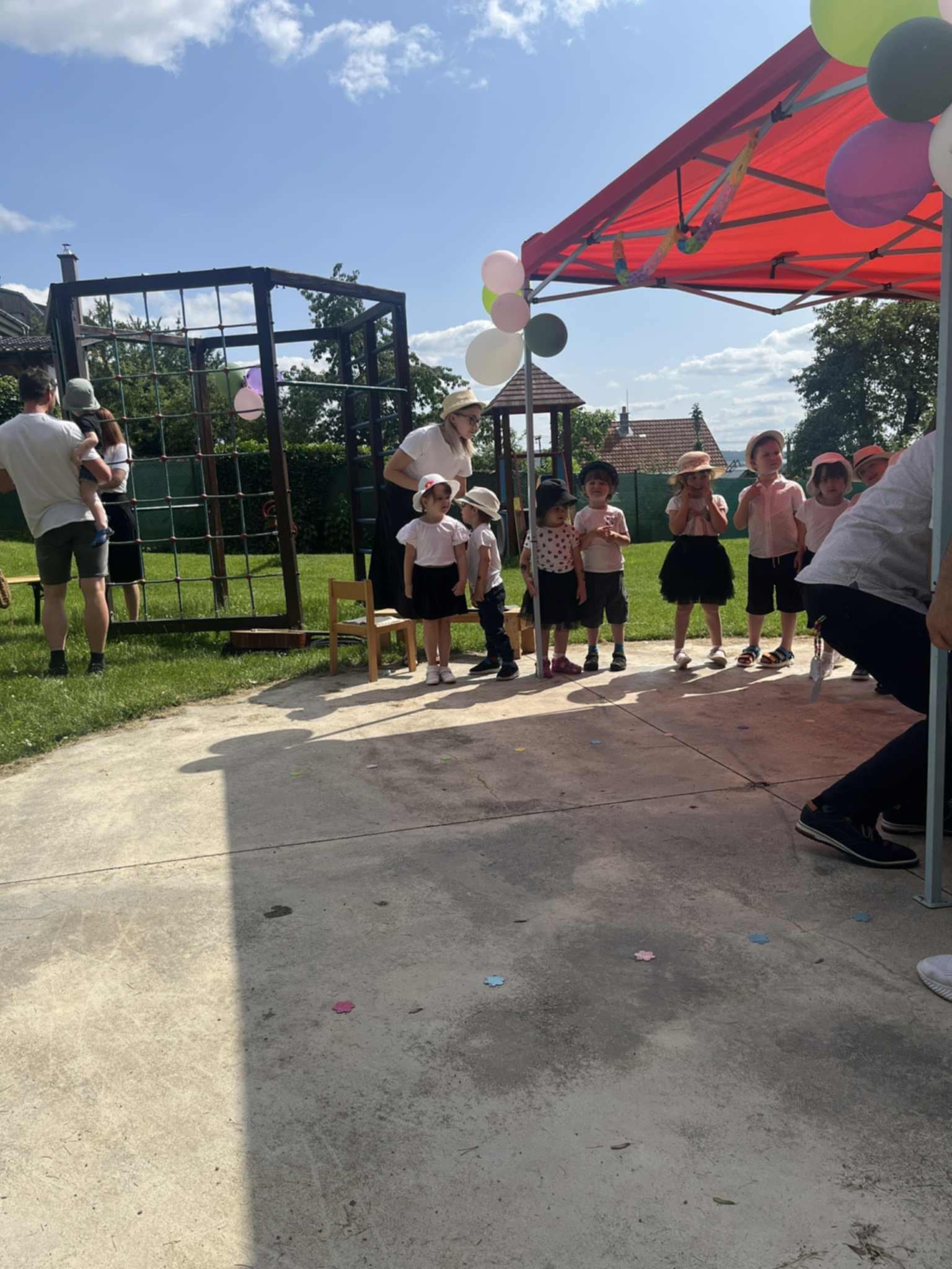 786c70ca-621a-45f8-8fd3-21d5b27cec1b