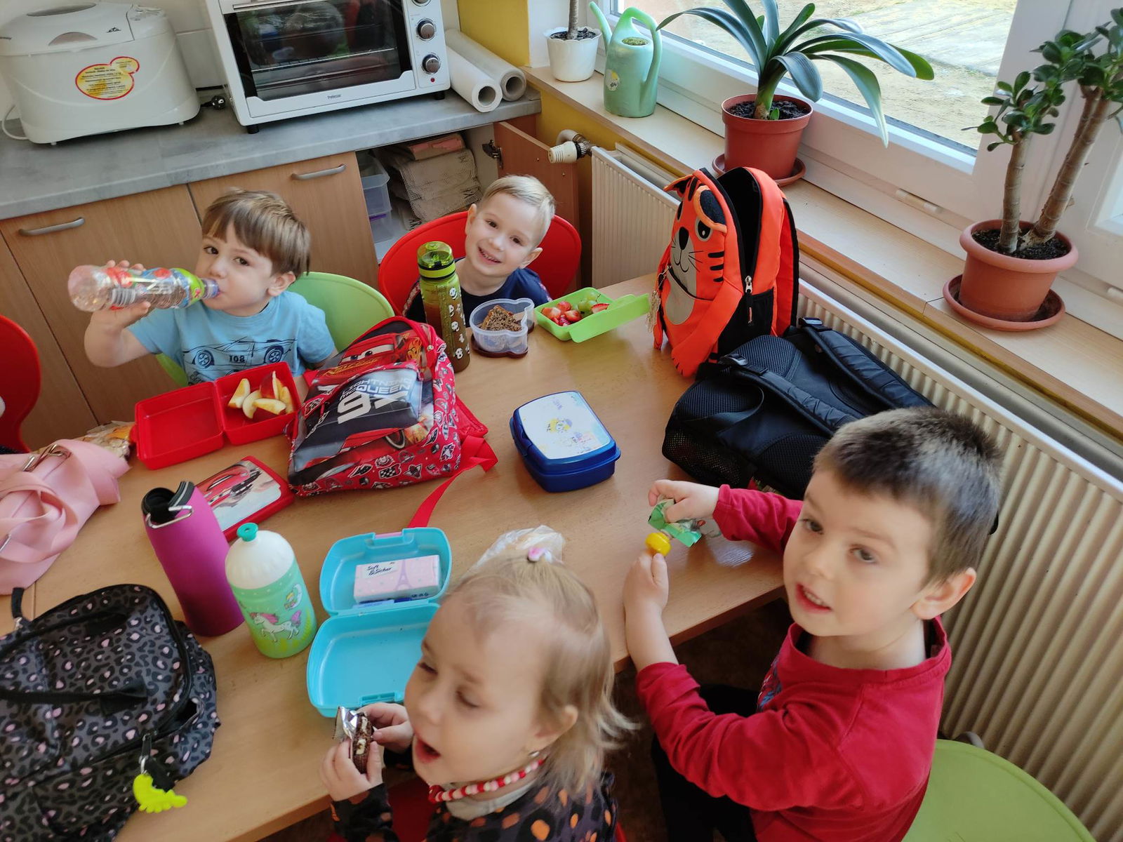 334973214_764676338564512_6068902808669637834_n