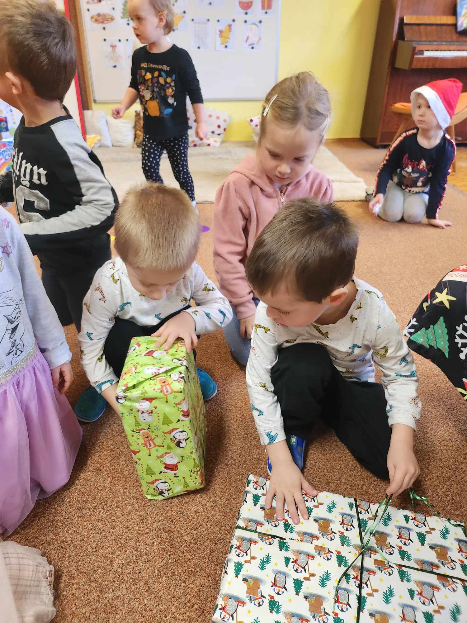 393083636_1075954060206609_192582578873930653_n