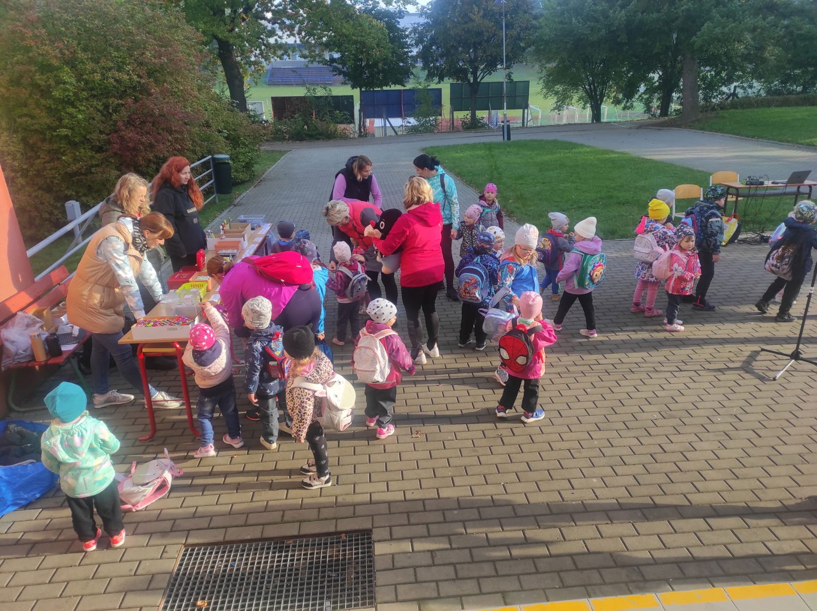 053c83a8-dbe4-4df7-a204-5d03da51d936