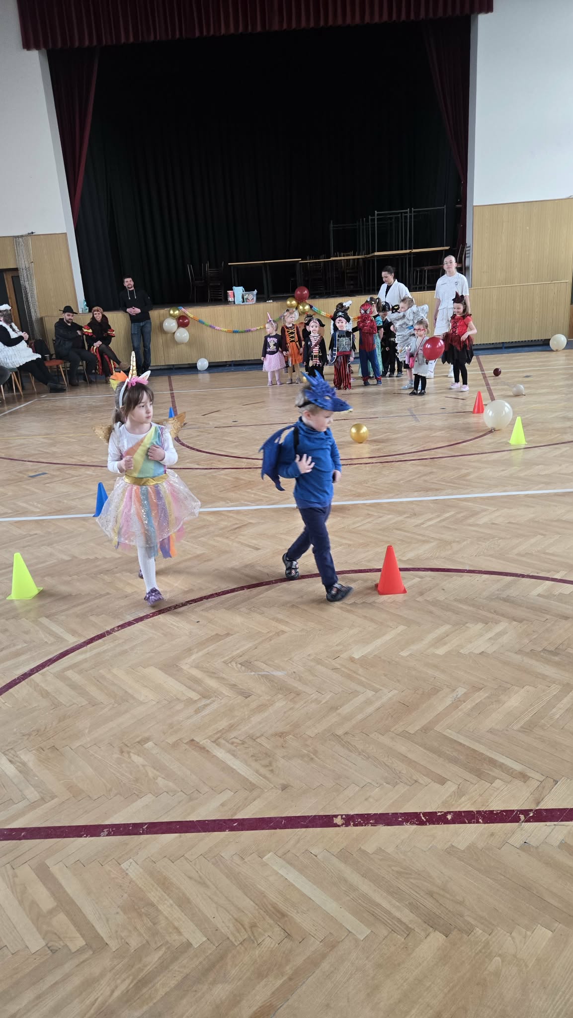 2285d116-6550-499a-bb49-2e946140234b