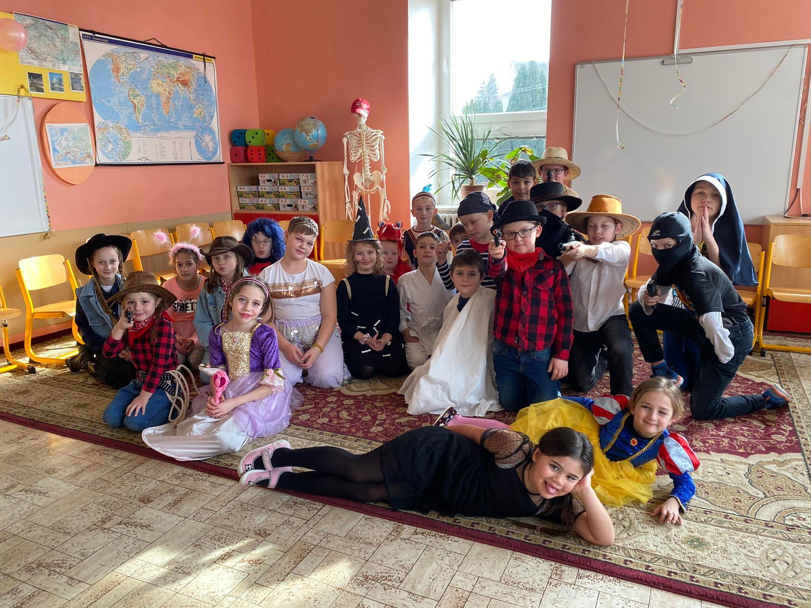 330155915_733172035076485_6785869704113819012_n