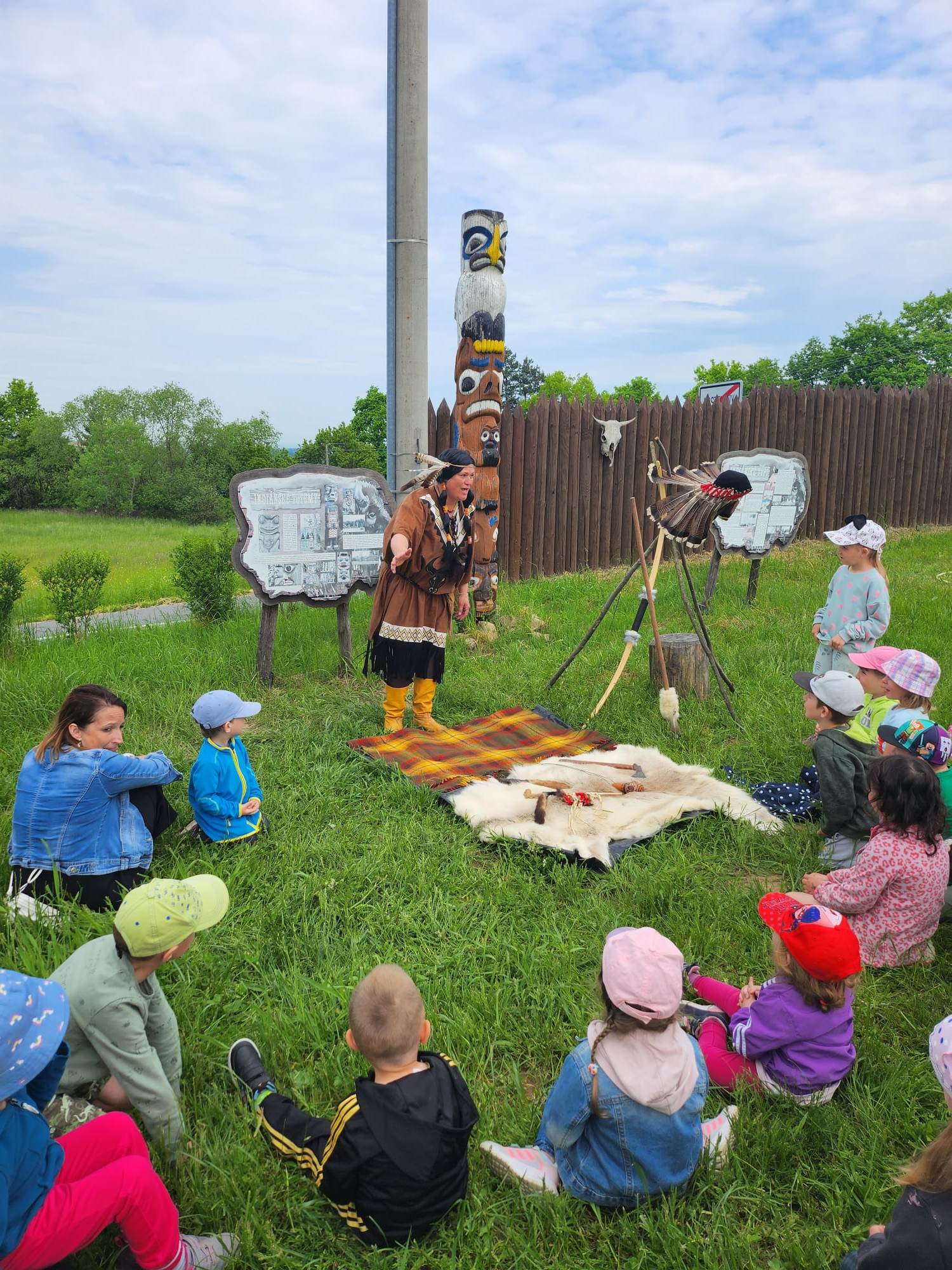 348368305_205855262268024_6916119137953243620_n