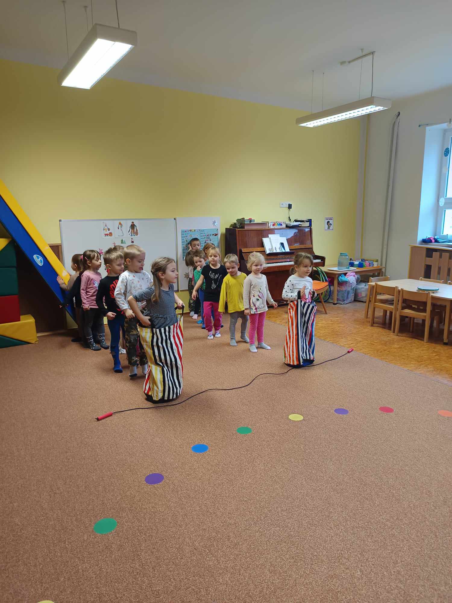 462551315_1974965753000316_5734046094252437957_n