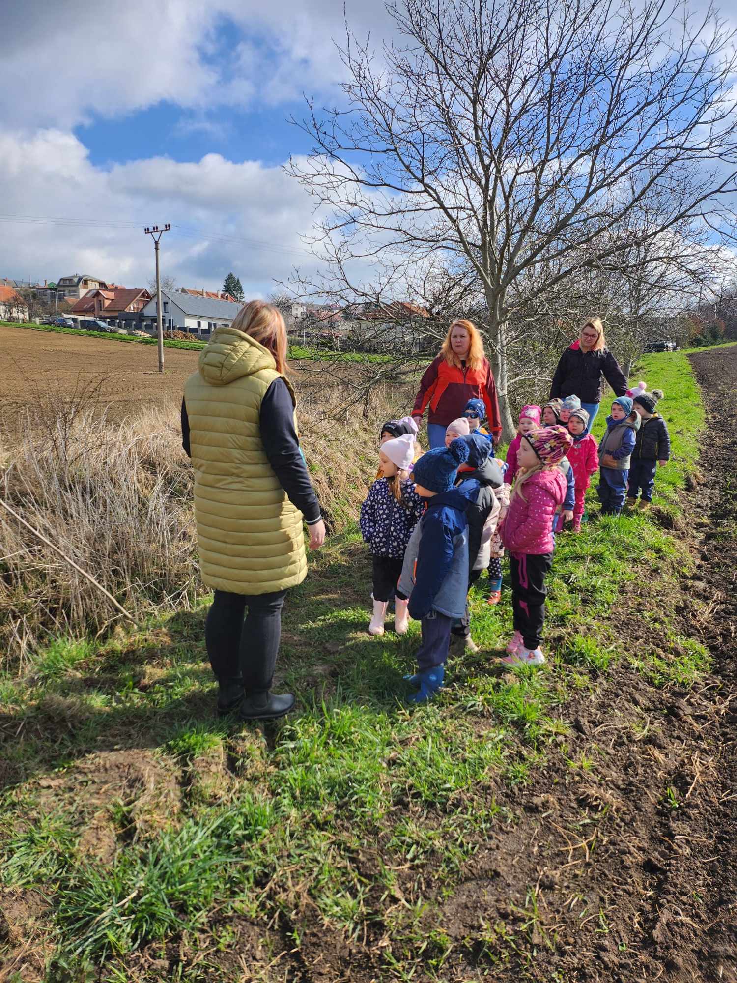 421915718_1104696733923369_4733763054621338500_n