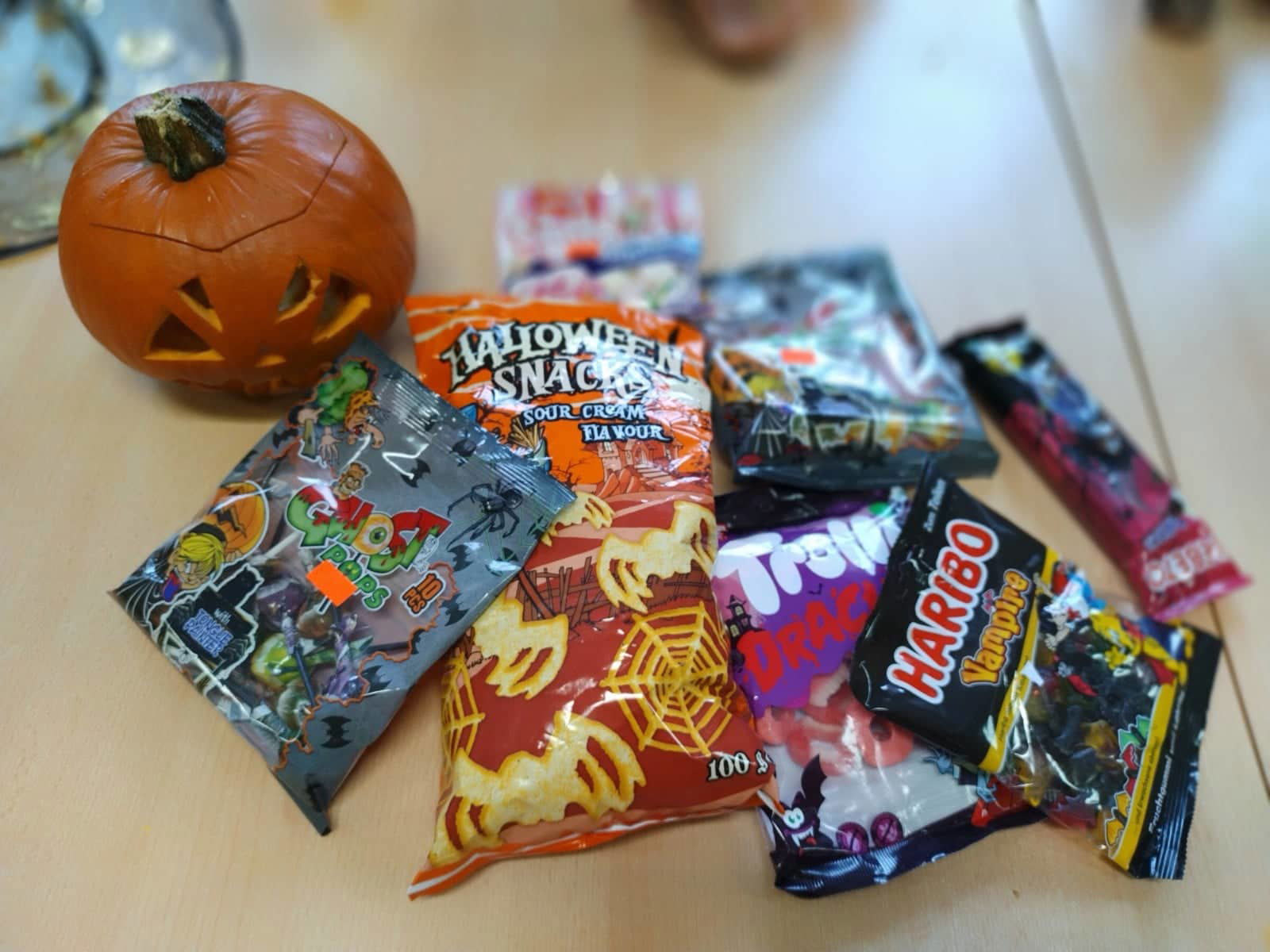 313485124_844861236547536_3398624205778525833_n