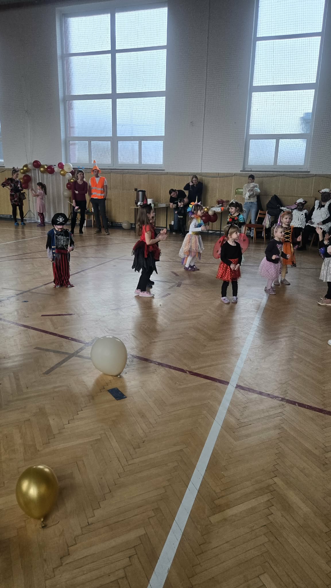 b50e9955-d007-4724-aeaa-591fdcdd5881