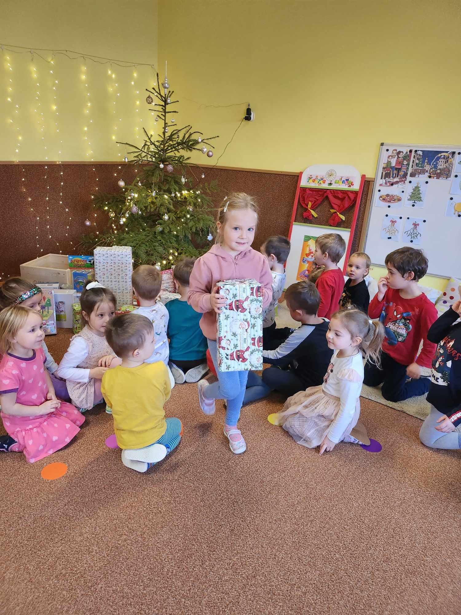 403562737_1398678697385029_4598966836618831808_n