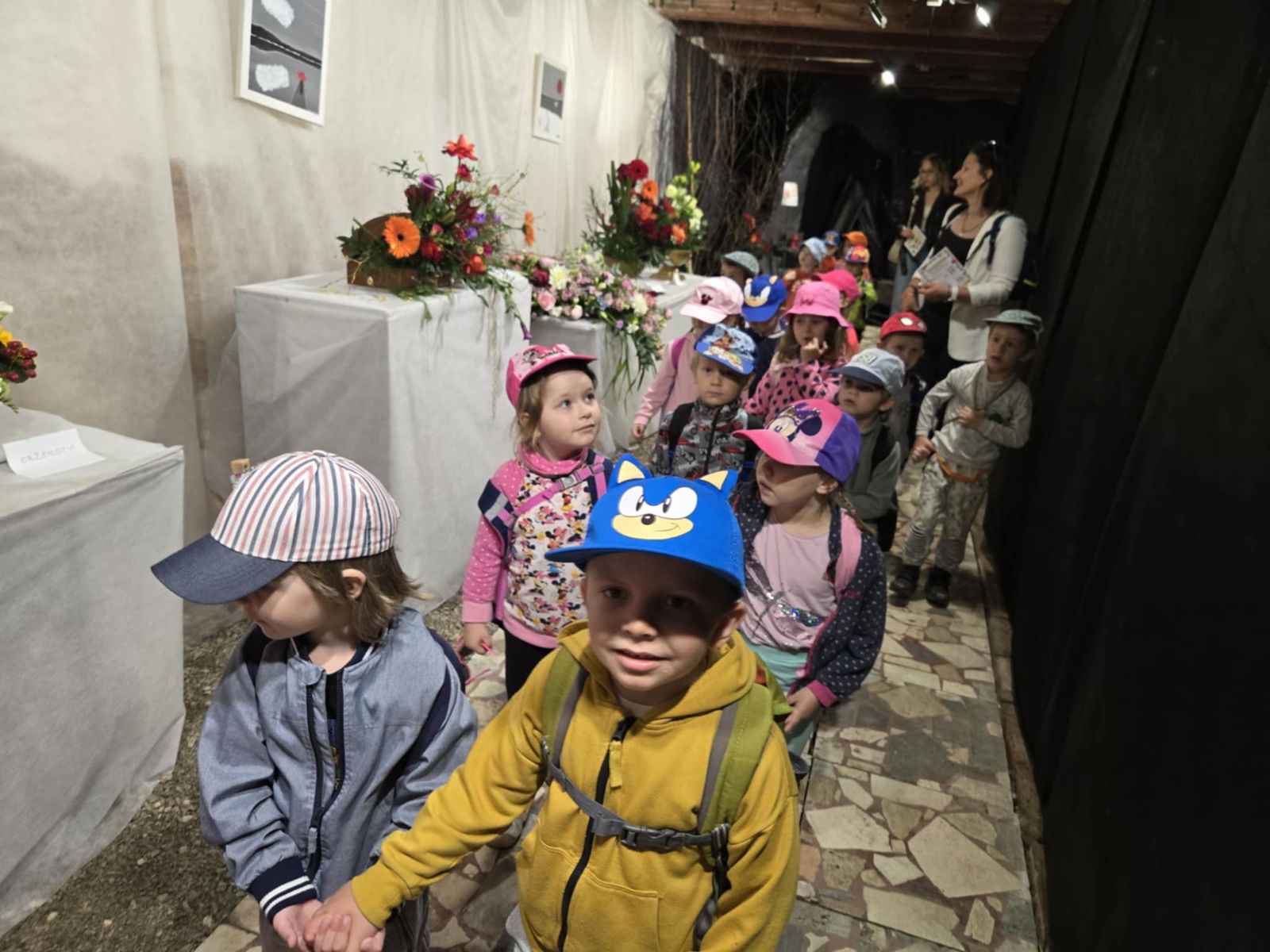 12f31d1e-a439-4716-ba0d-eeb9ce2b5eb5