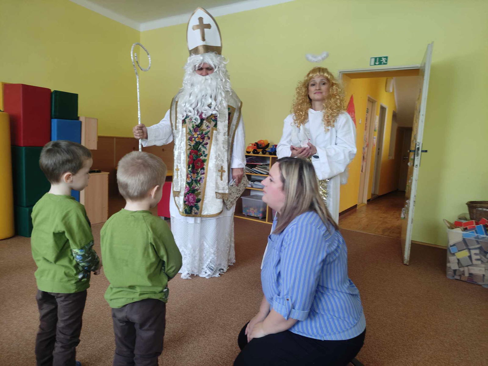 400400608_1579670315902552_6149187210959511380_n