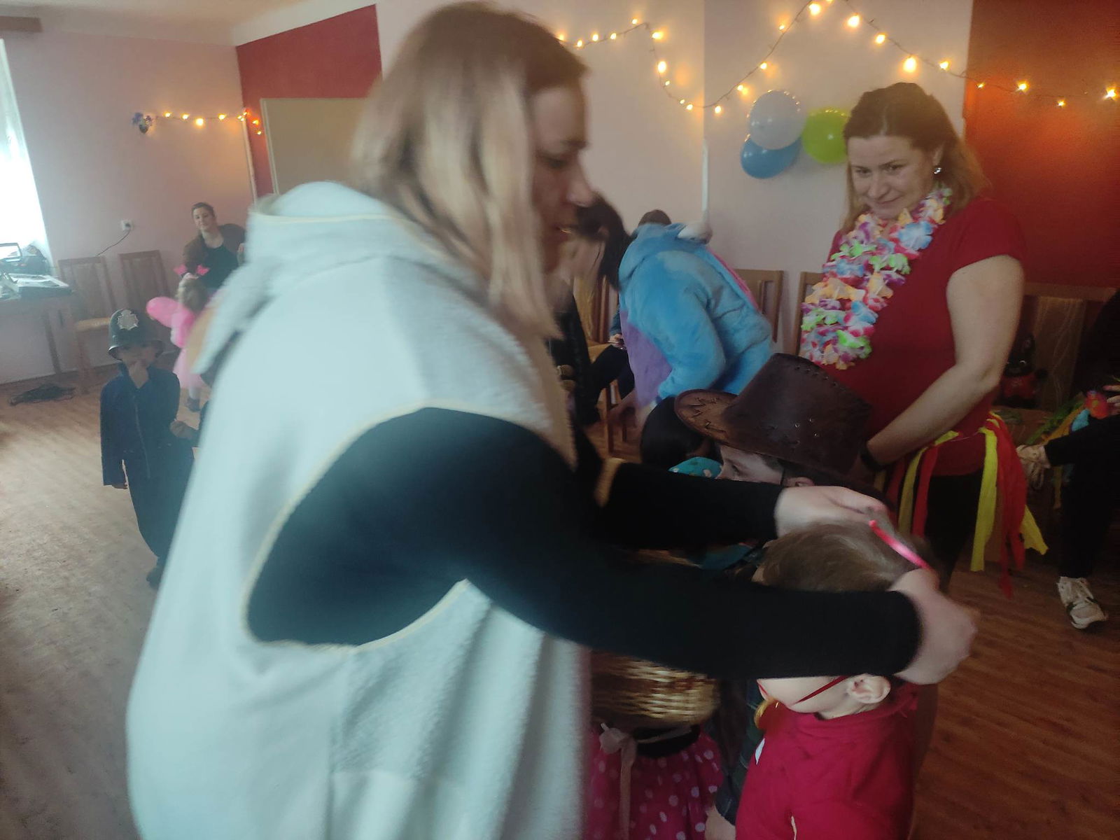 332741990_911430966676175_947227163575105324_n