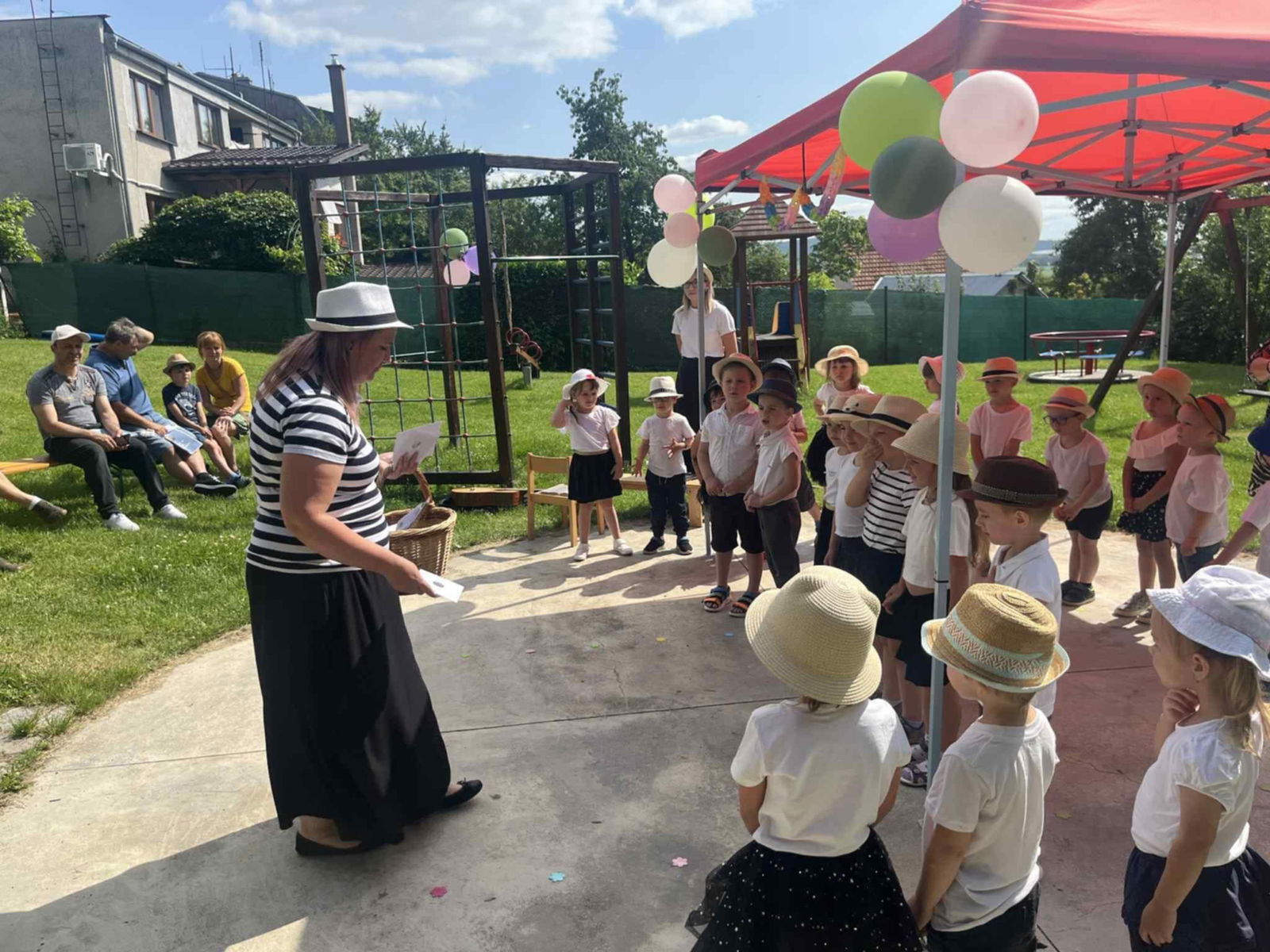 29d368fe-8df8-4487-9aed-fd2e5389980b