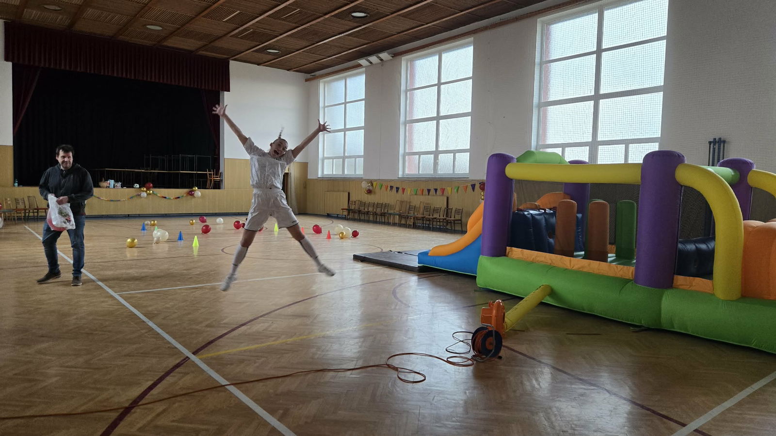 67b74806-2eb4-4fad-a6b1-f567a62a15e0