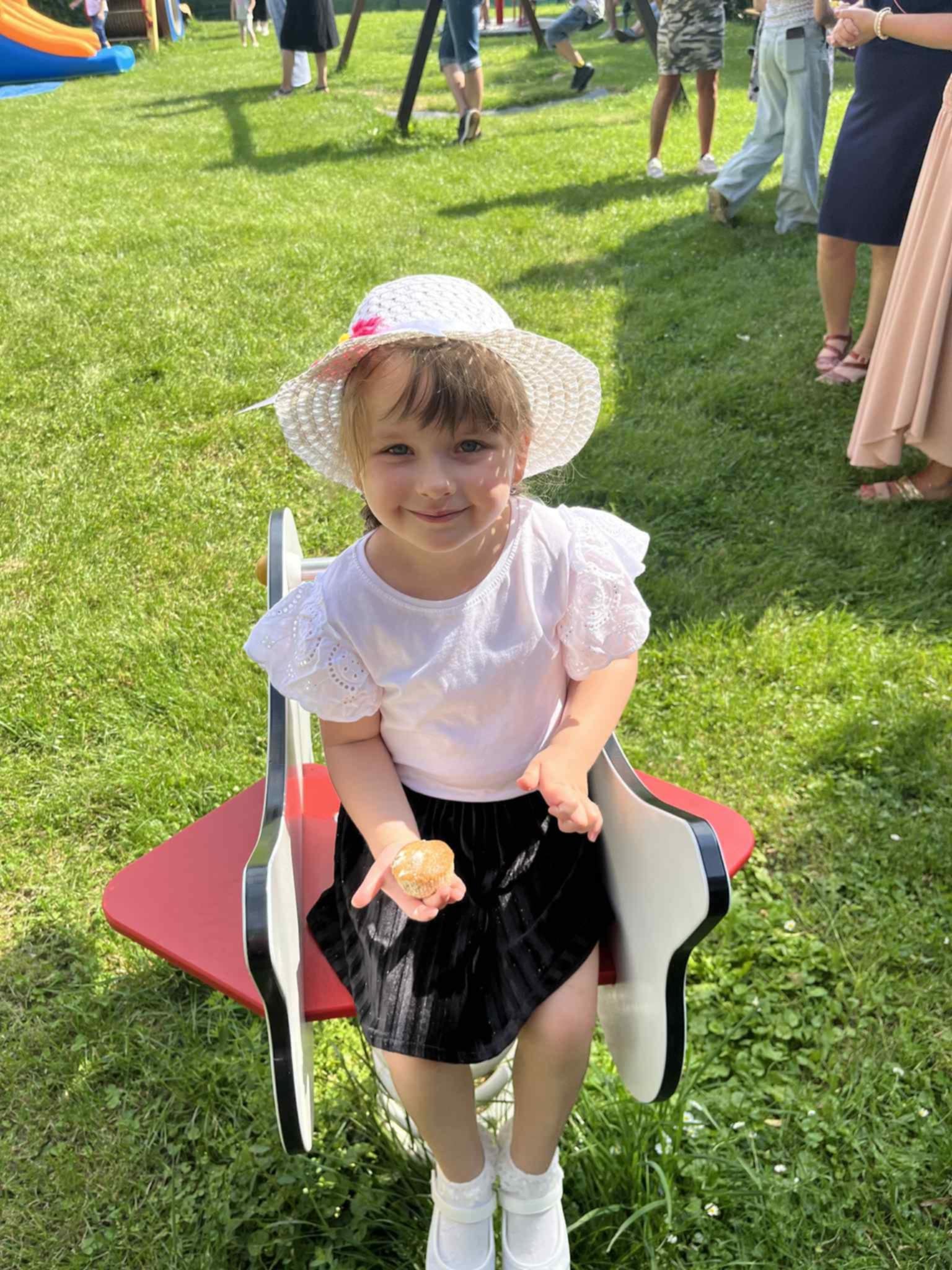 e0b2b997-8831-4c66-ab5e-75080eb61060