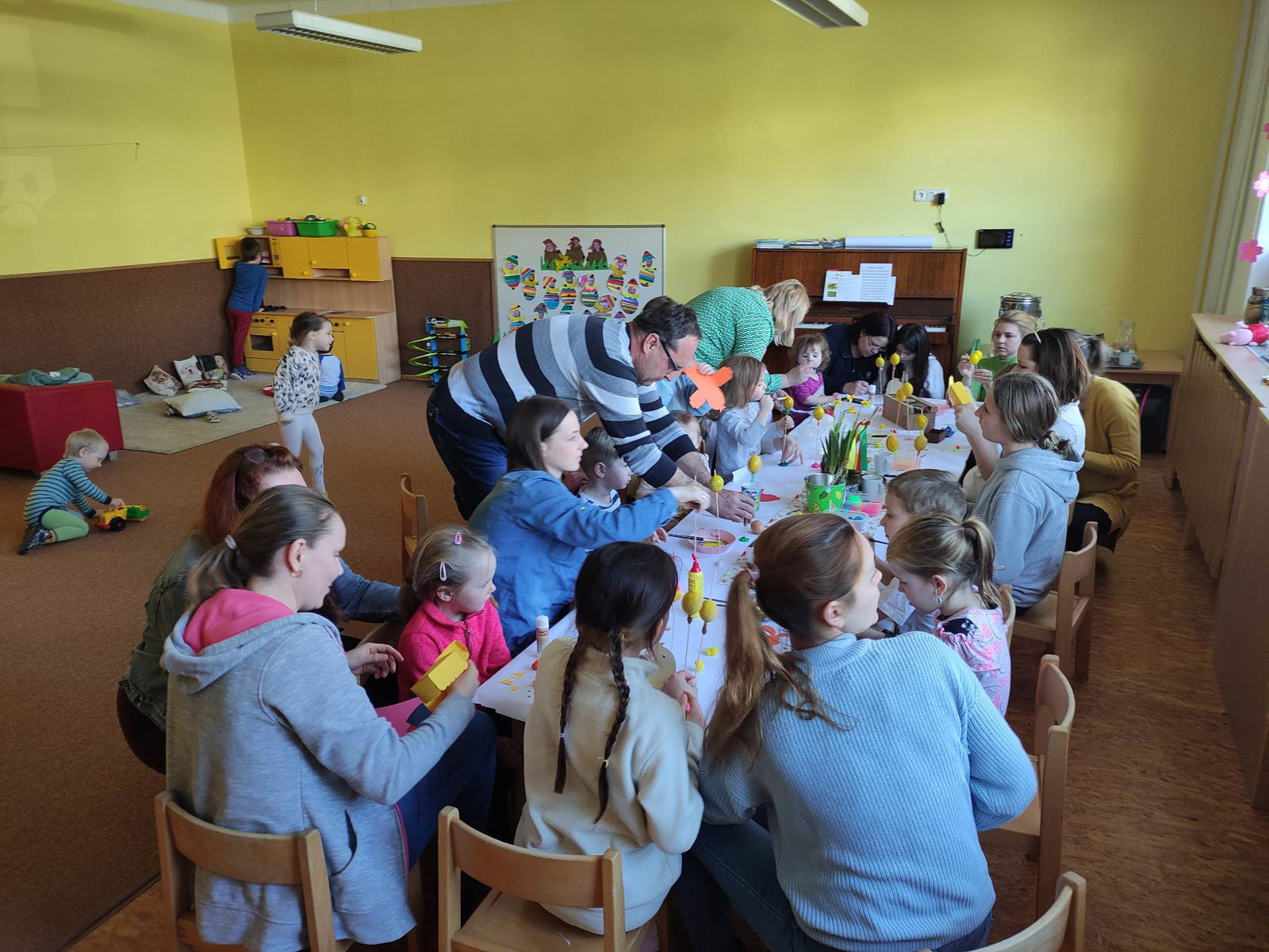 340025766_1574202189725649_1546221943797701706_n