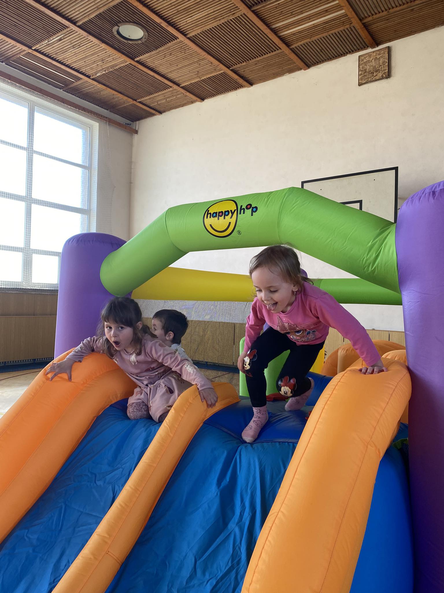 486801546_967080382075988_1250518562304527504_n