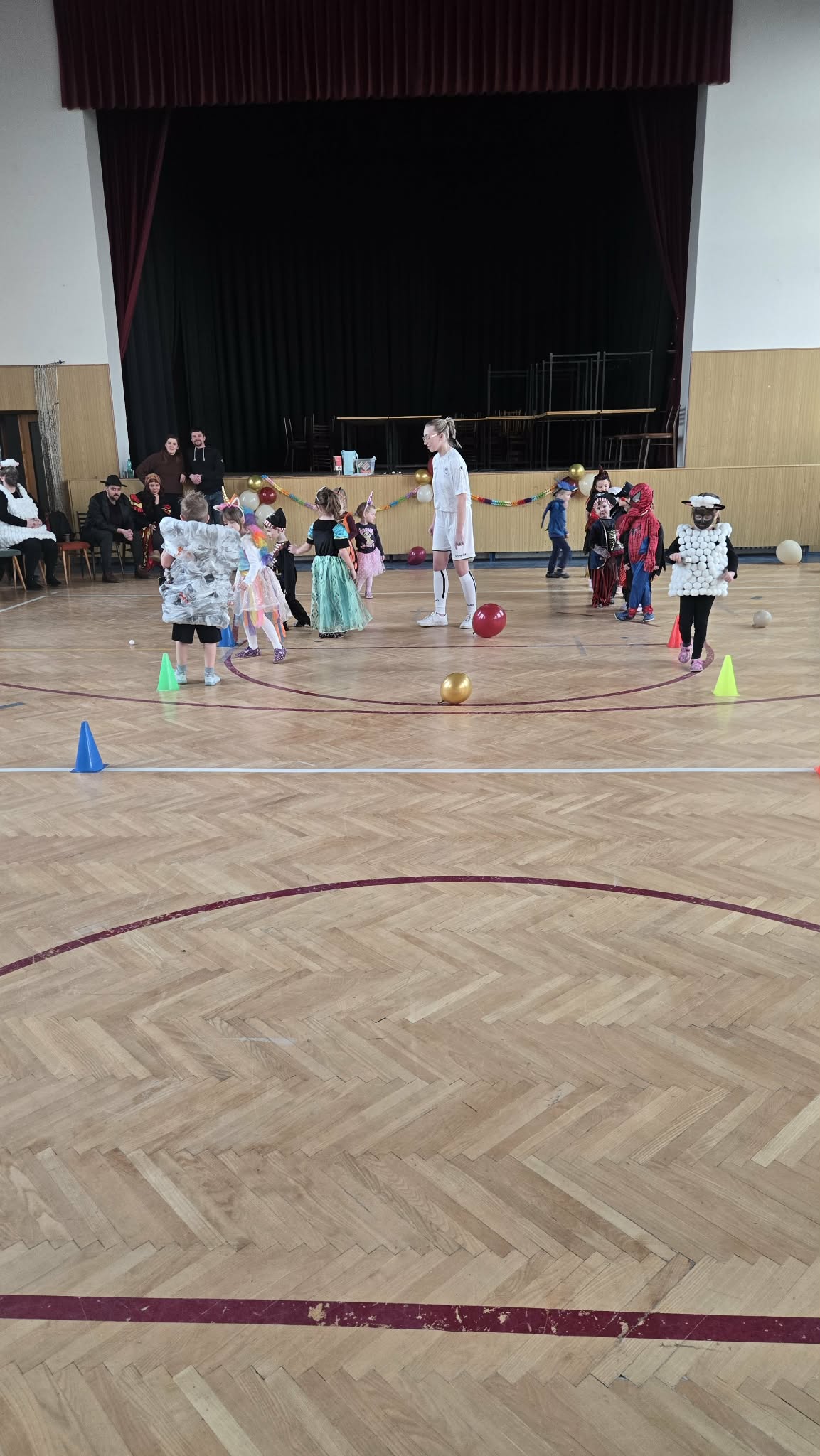 140f6623-8811-474f-90e2-8490b6751a07