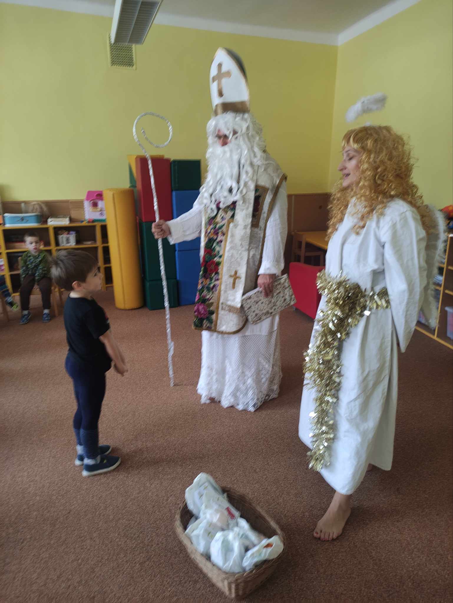 400263698_323670580456596_1838536224548788375_n