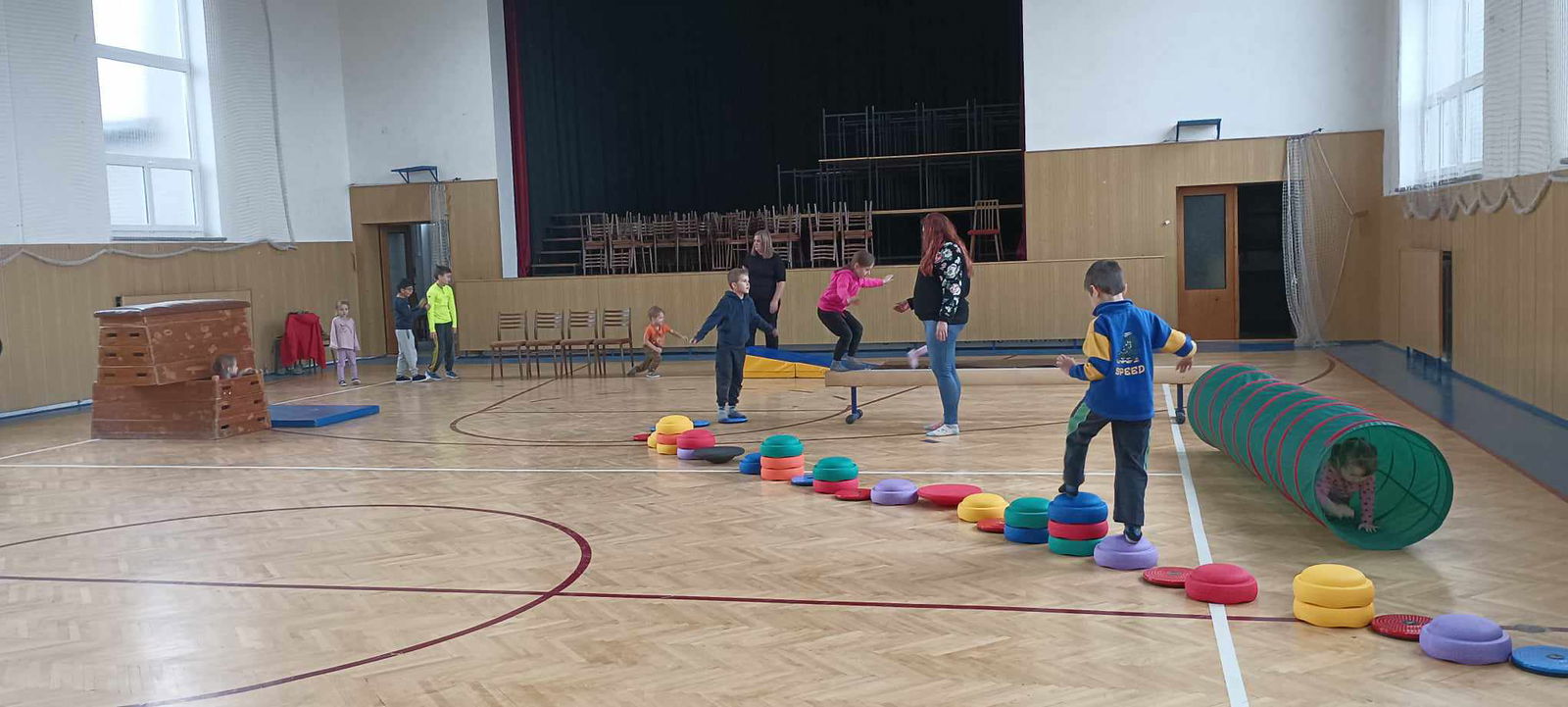 403873400_734815738689434_7584557285565099886_n