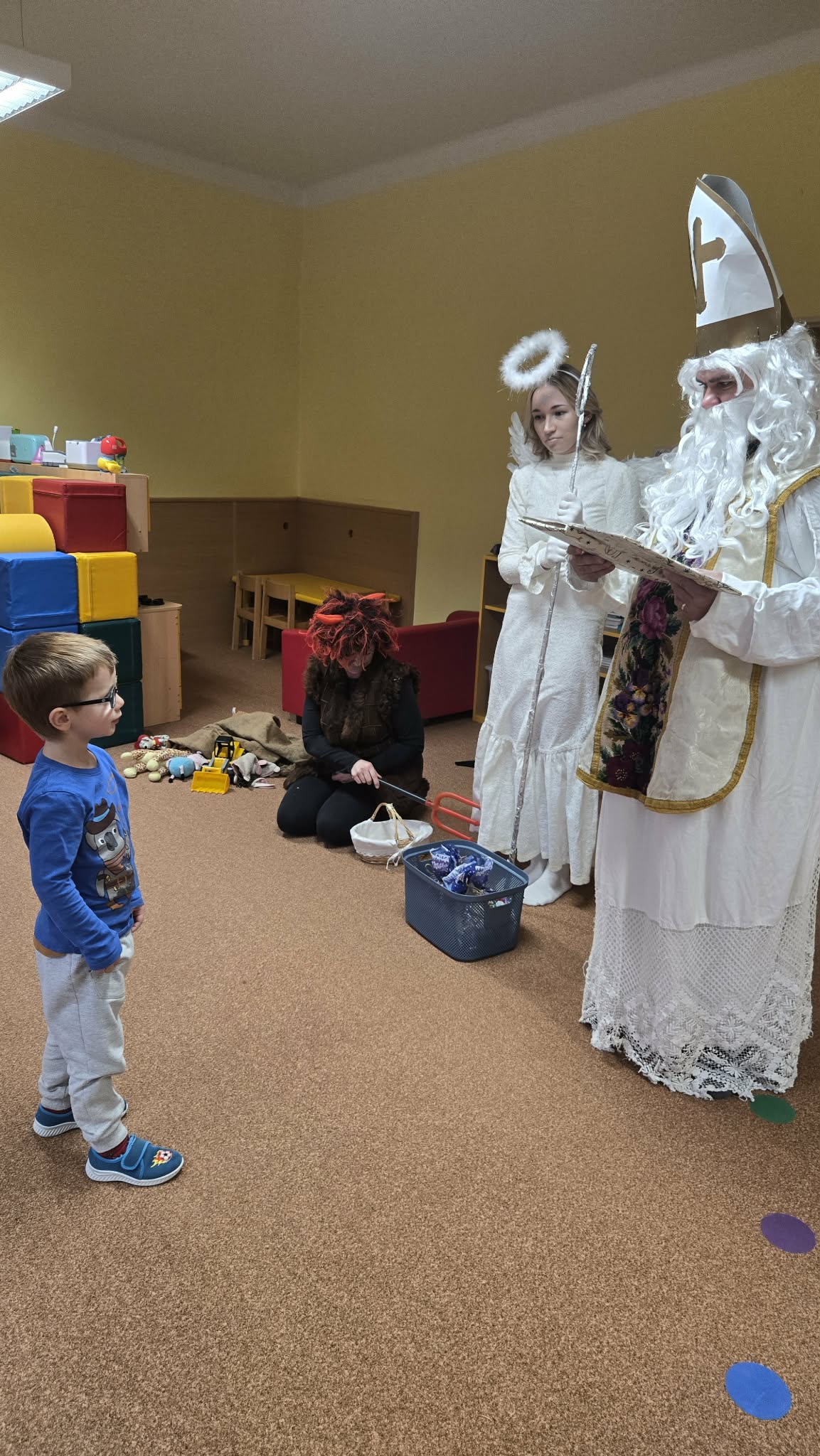 0e700ca8-418a-42c3-87b5-4b67104812de