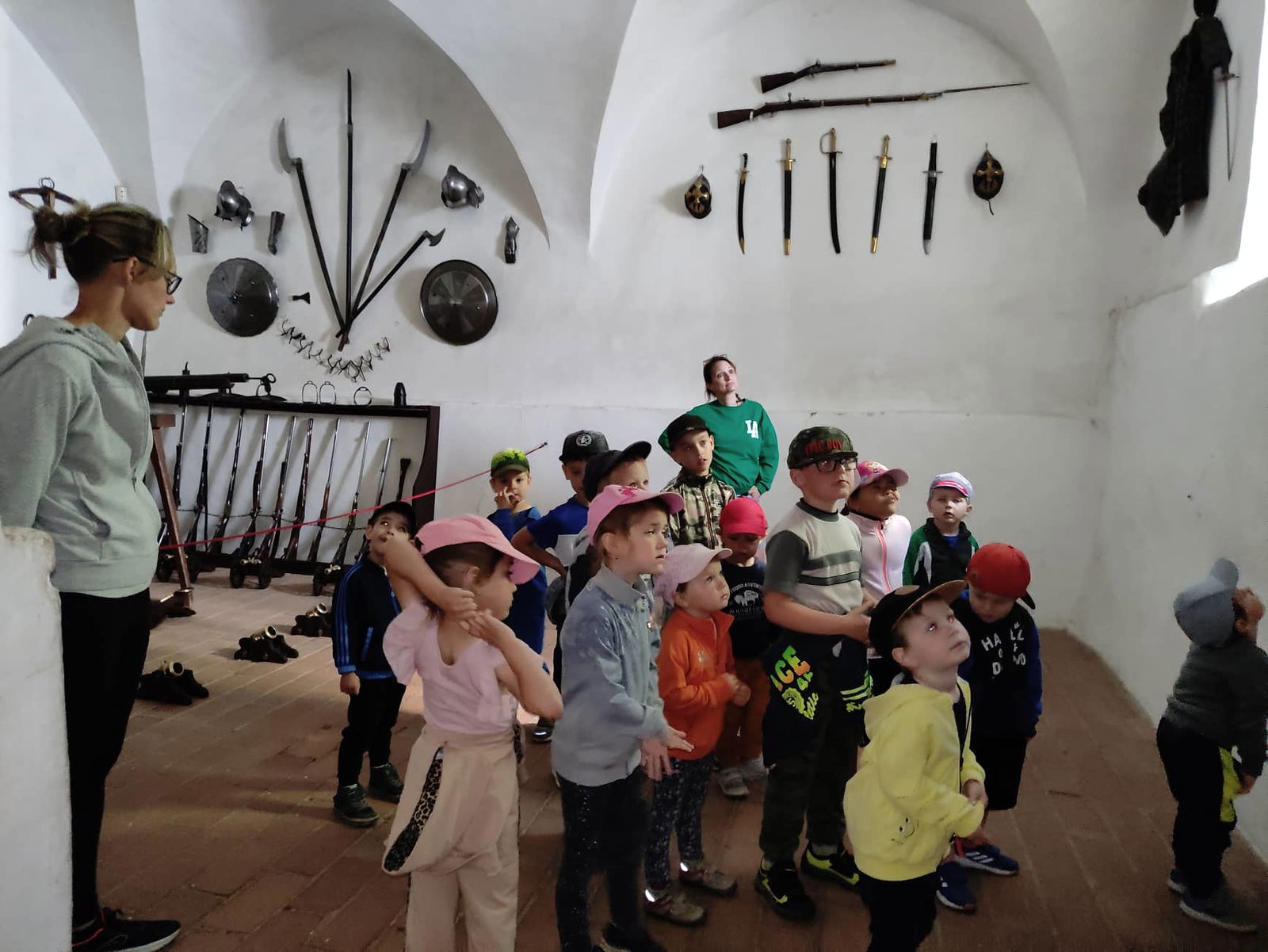 284430774_1952741071593629_614045584039129211_n