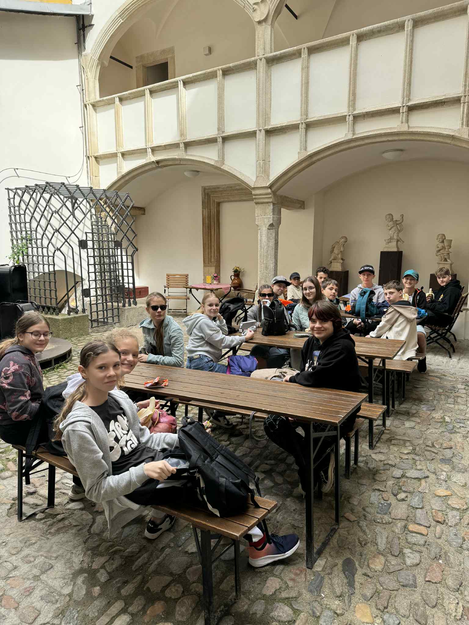 00c08e34-9449-4e0b-a62a-e3518ac2ba9c