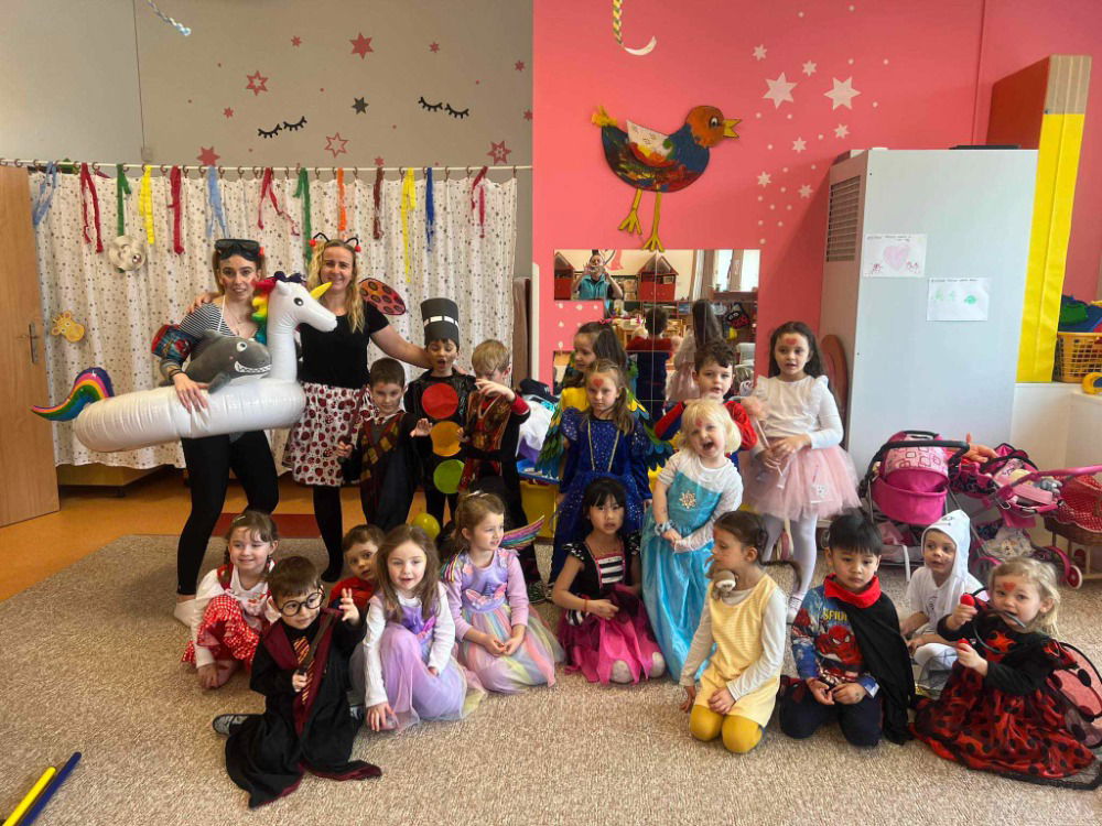 Messenger_creation_c3f2f27f-69af-4f61-b95c-0d359d8392ea