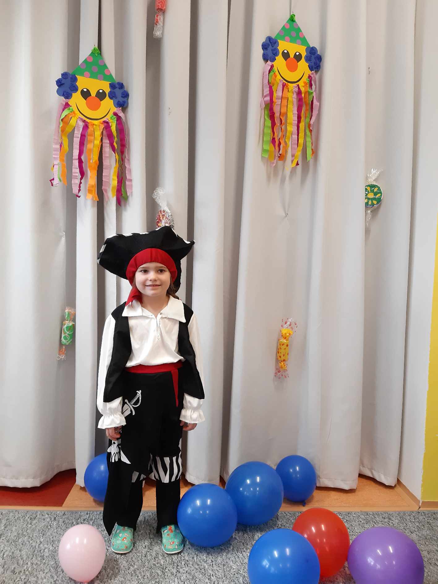 Messenger_creation_2e2732d6-d145-4660-819f-2ea90aaf6636