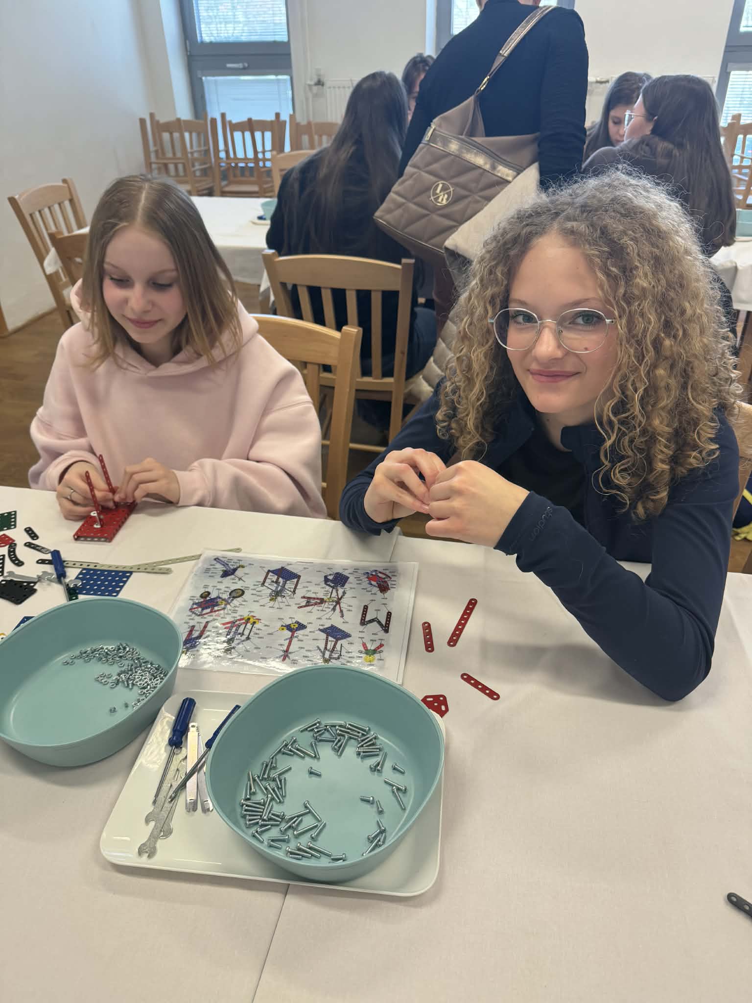 1ed145d7-130e-4cf6-b8f7-67d88b758325