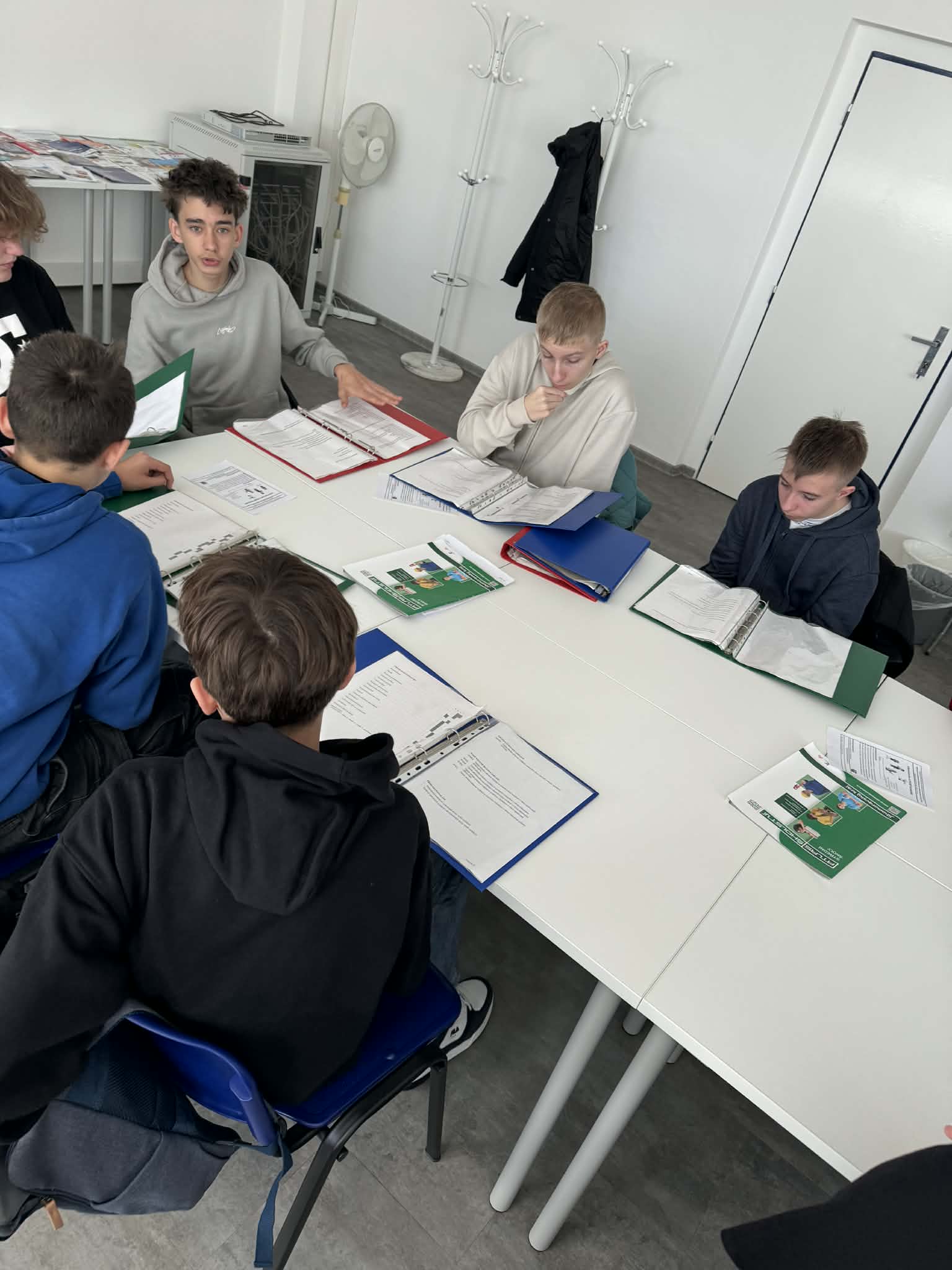 d50b7c5e-c023-4a7f-ba85-a201b1d4a426