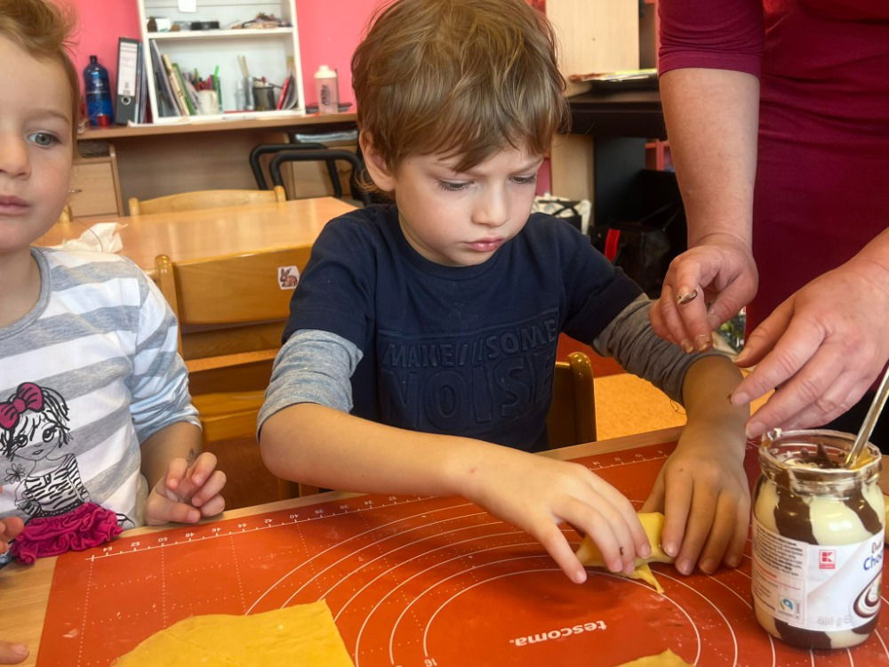 received_182254574943869