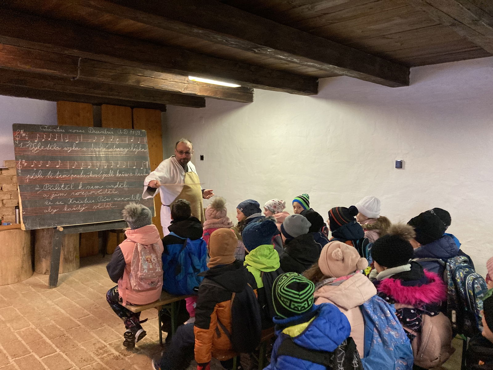 F7E2490E-BC4D-4B56-8912-E59688884491