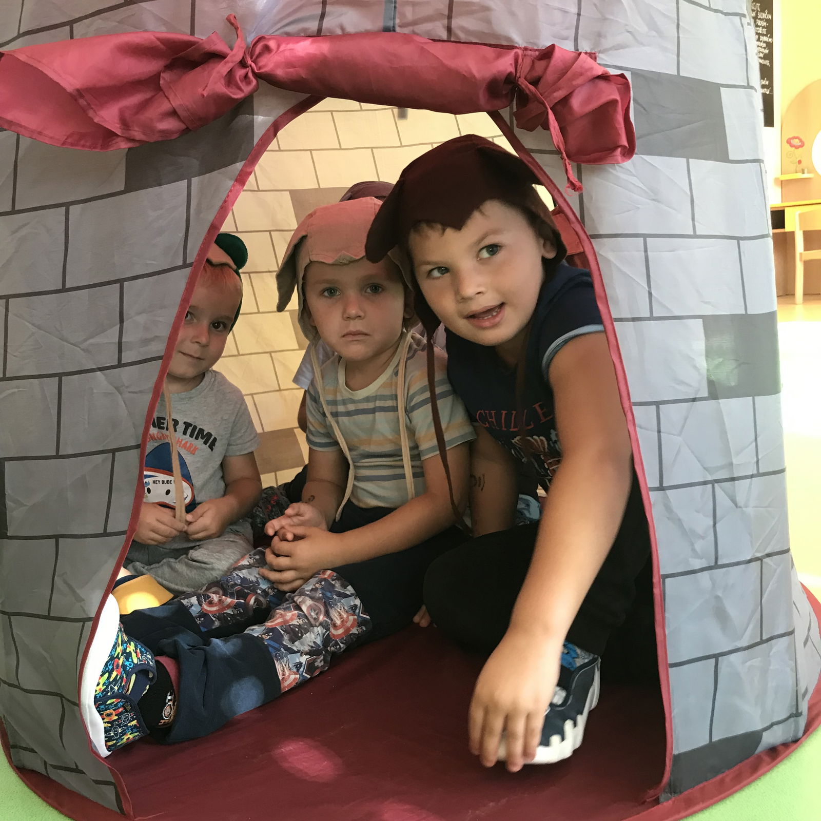 020D5F59-CD47-42E0-8CD2-687EBCCA876C