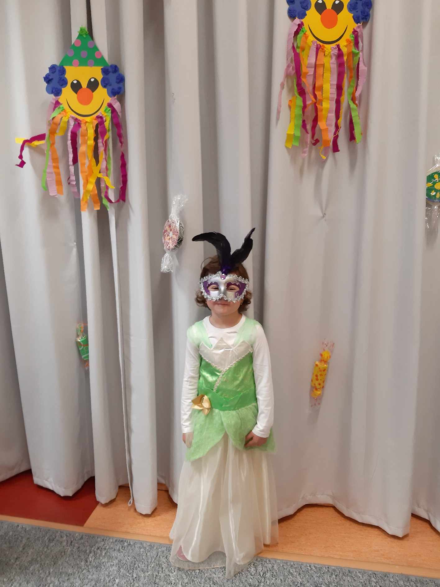 Messenger_creation_7f0dd70e-401f-4c0b-94da-fc6a4bea1503