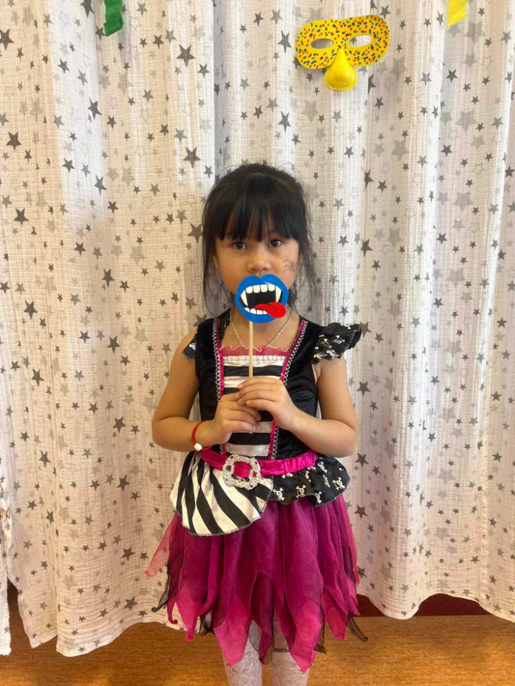 Messenger_creation_99da867e-018e-418b-b6e2-78d6d1ca876a