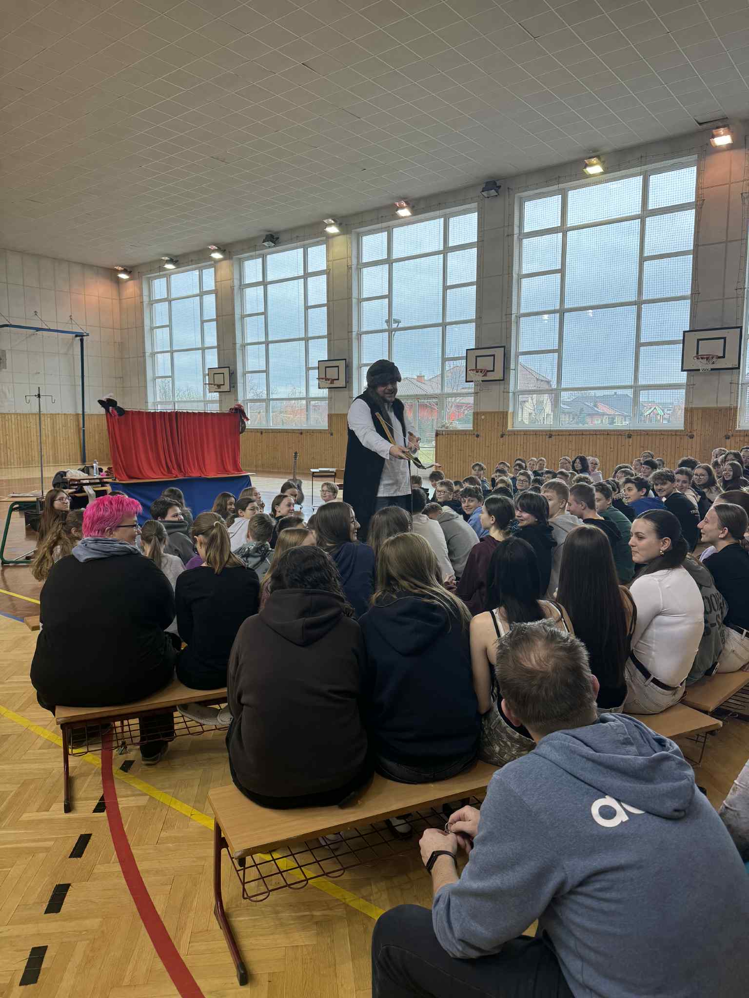 877b5902-fd5d-4fb6-ac46-a868d8be9012