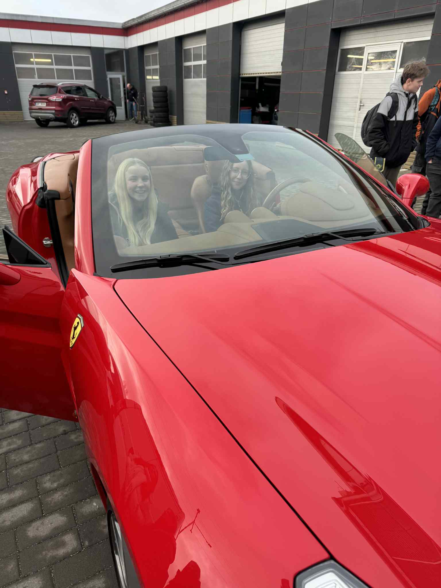 6a170c9e-2217-4b7b-8008-1be141dfd0c2