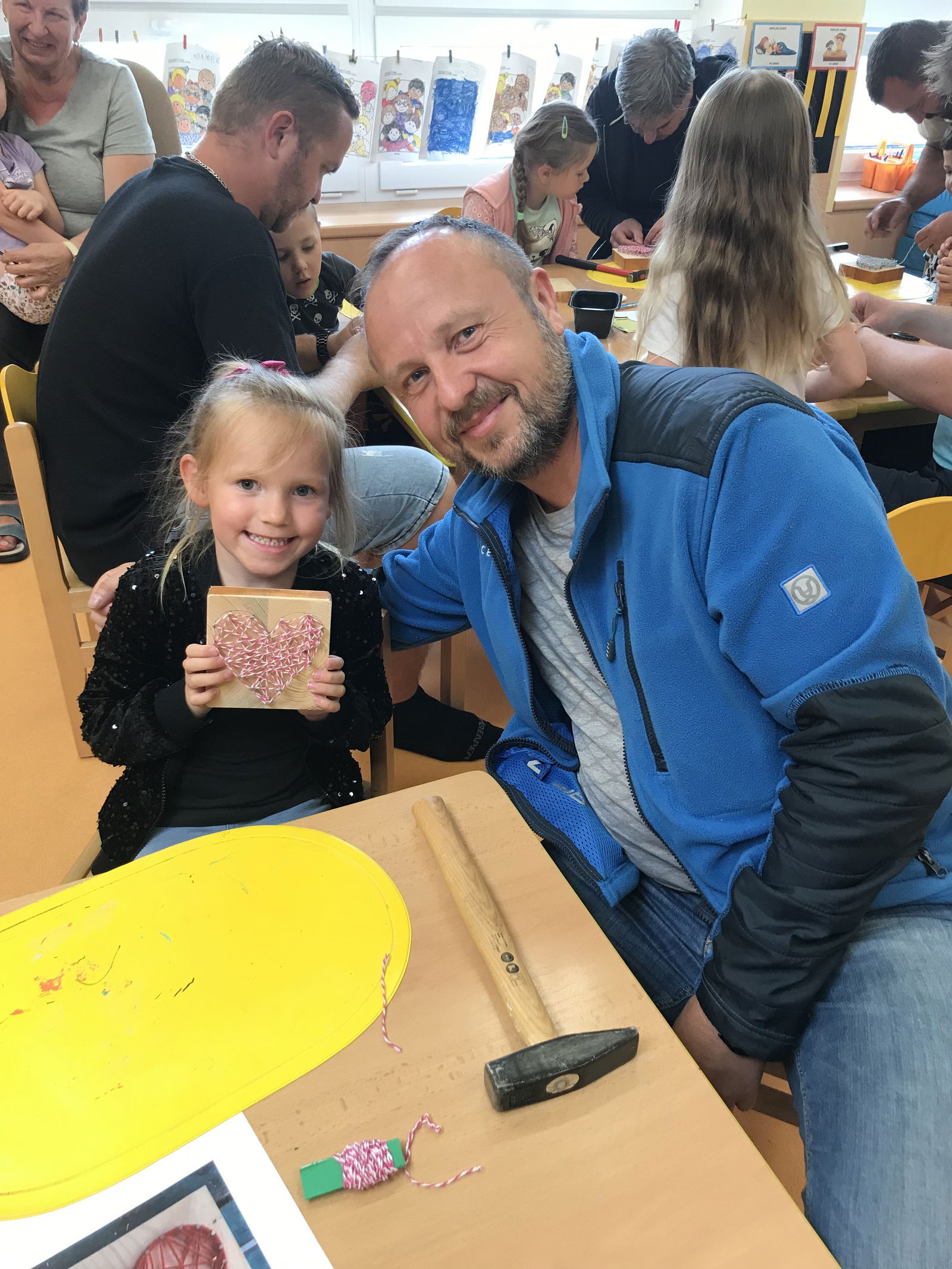 3C9BD4BC-9E74-47EE-B12D-395E7406ADCC