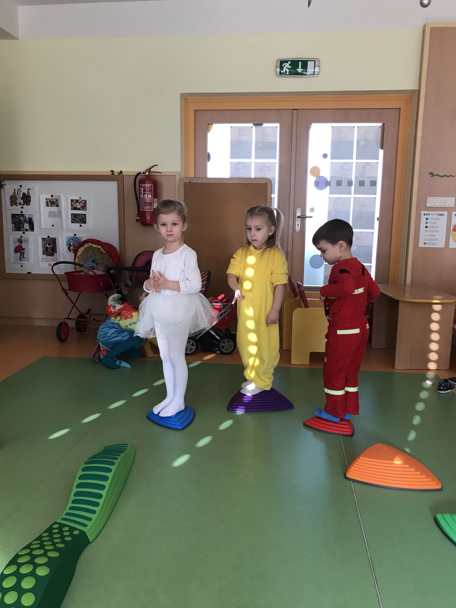 6480169C-9EFC-419C-9E42-E52B06AB5A94