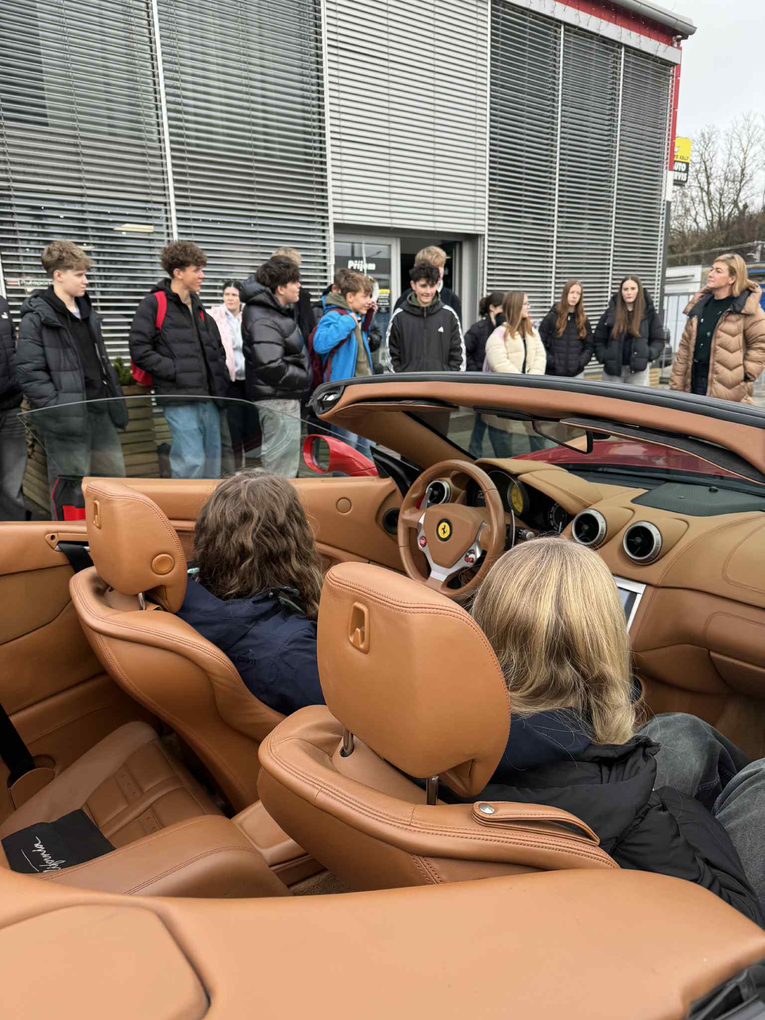 6dcd2fa4-c0df-4e36-83bf-add8ac7da074