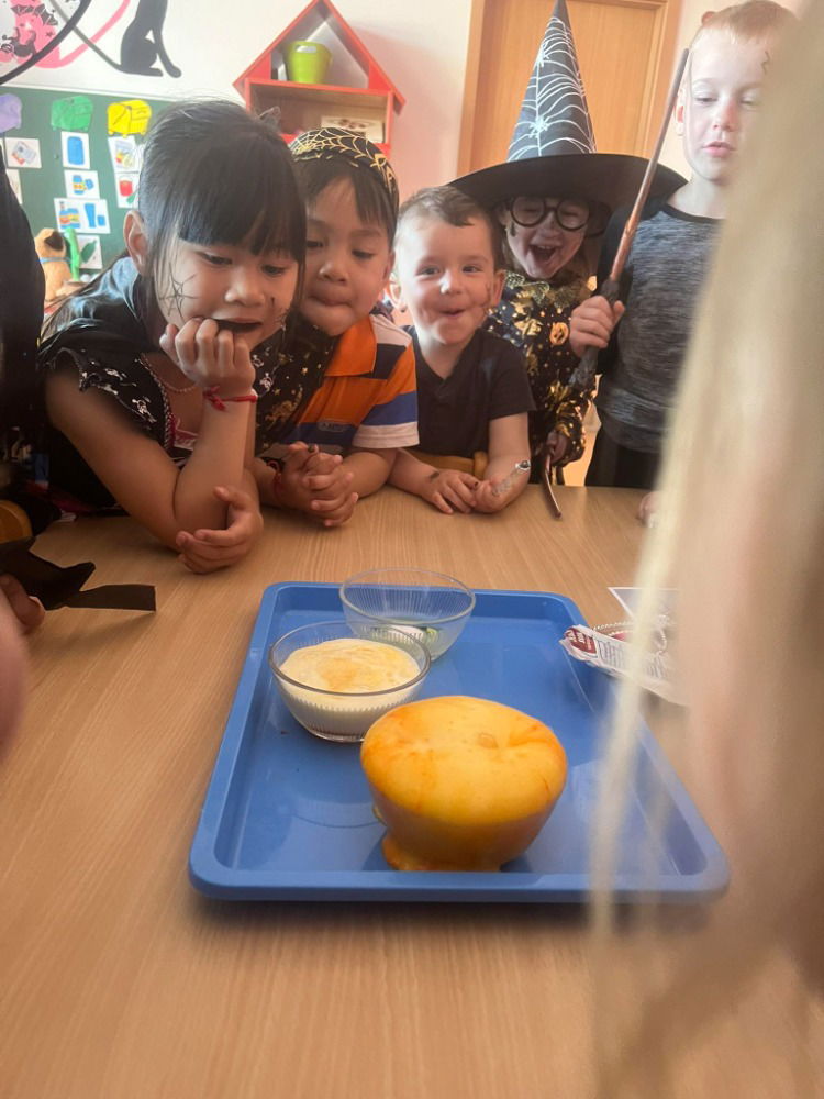 received_354190304323266