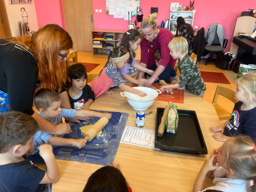 received_355603813697855