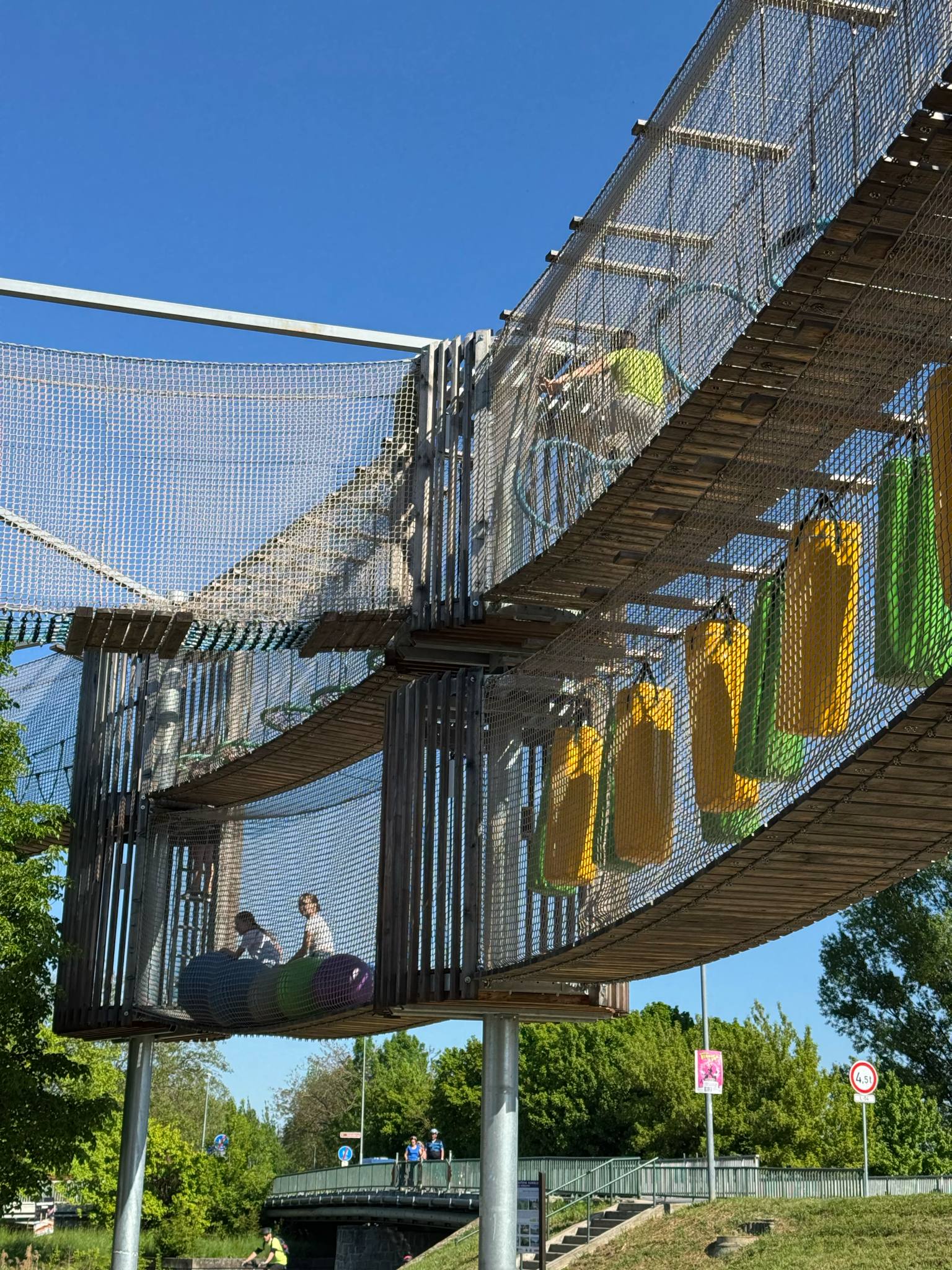 9107af67-1321-4366-b04e-1d756eb2e923