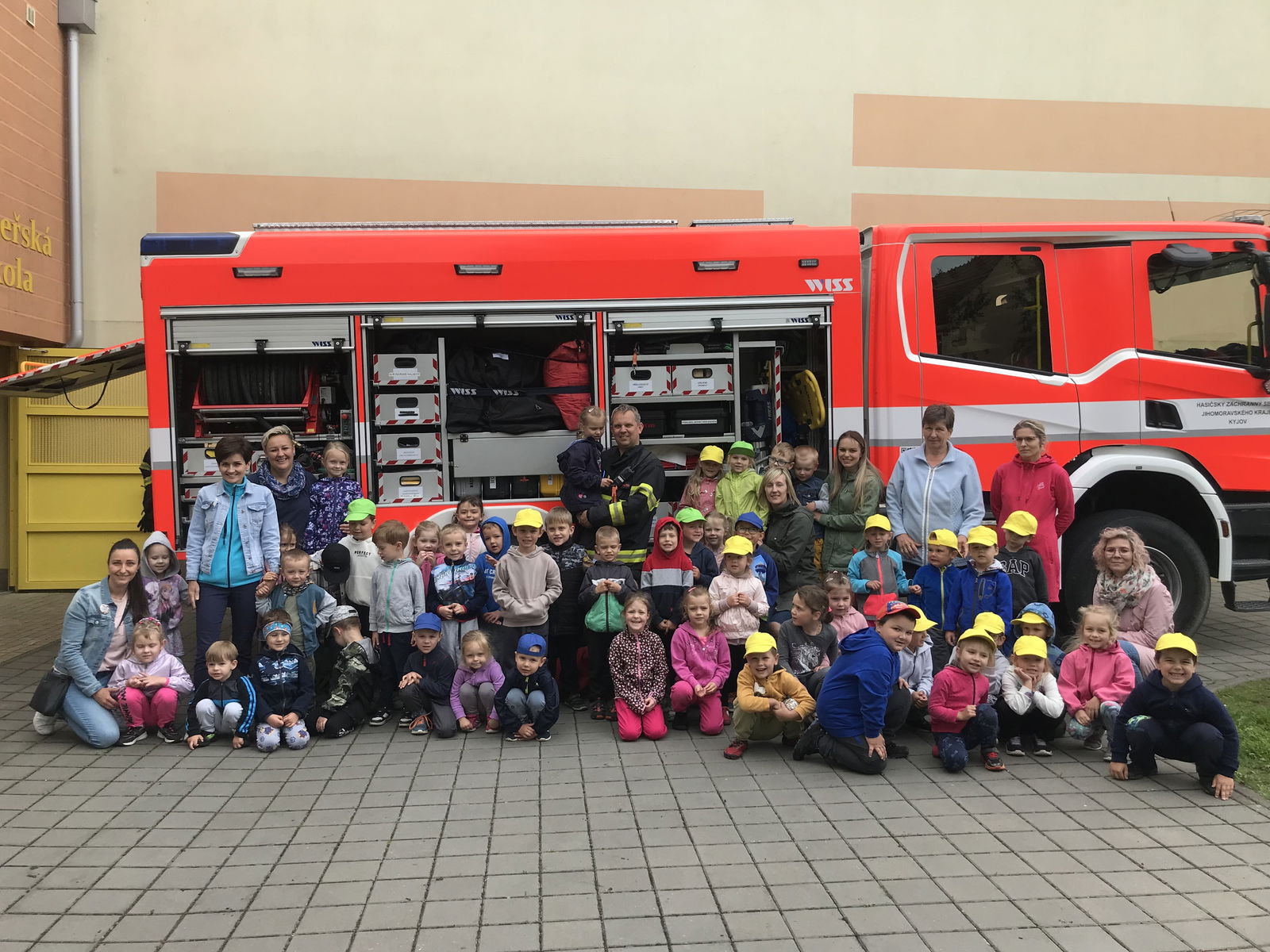 38CA40B0-D9F8-4522-8DE0-718CBBEB527A