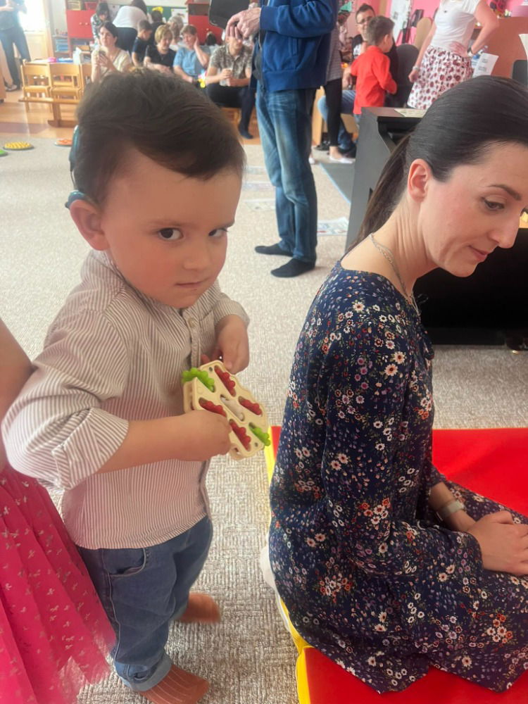 received_255927220948307