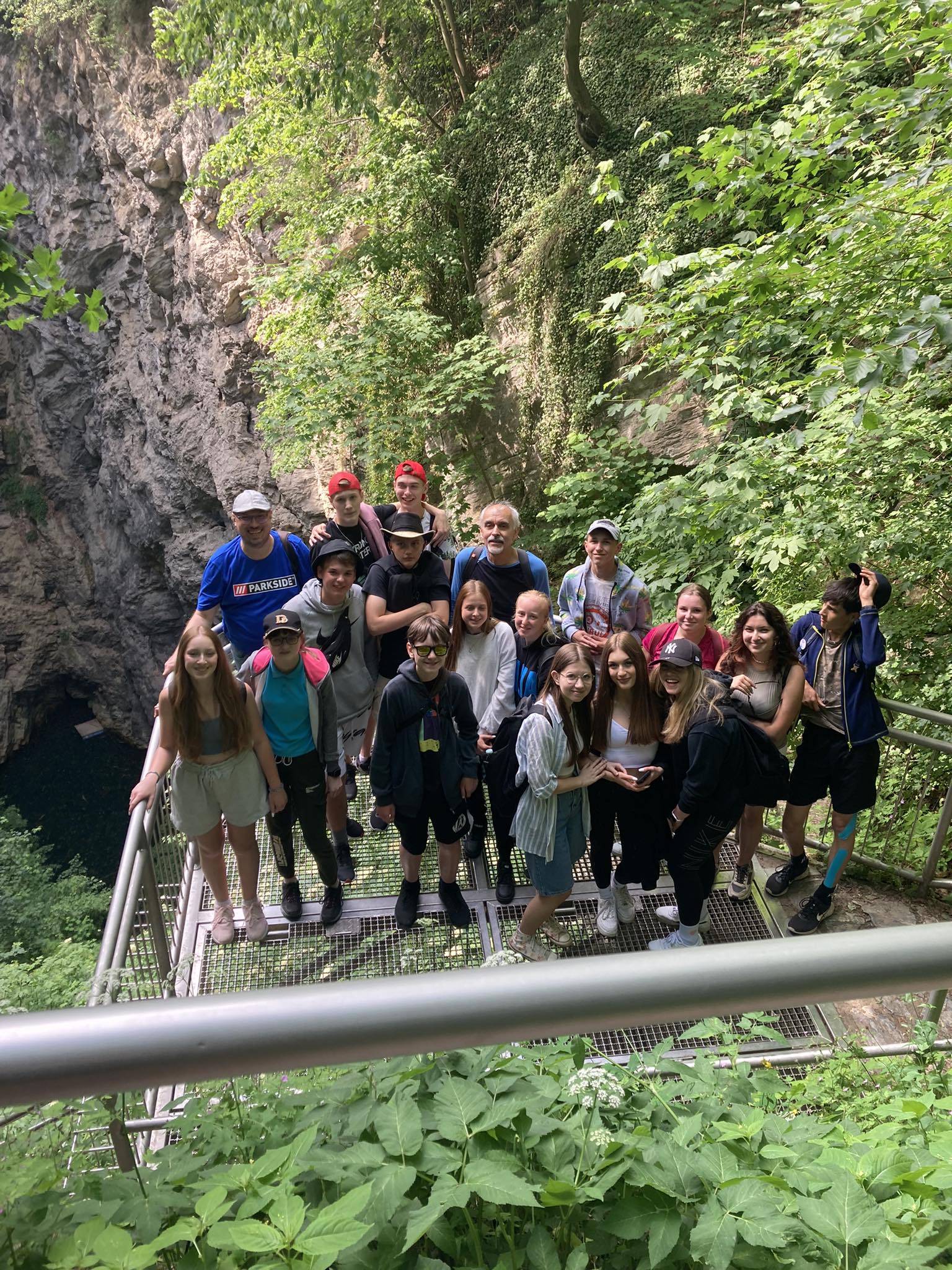 354340040_921593798929573_1352886321926279120_n