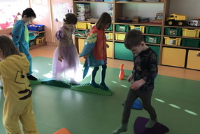 C8868EF2-D2BE-4BBC-9FFB-6805772839B8