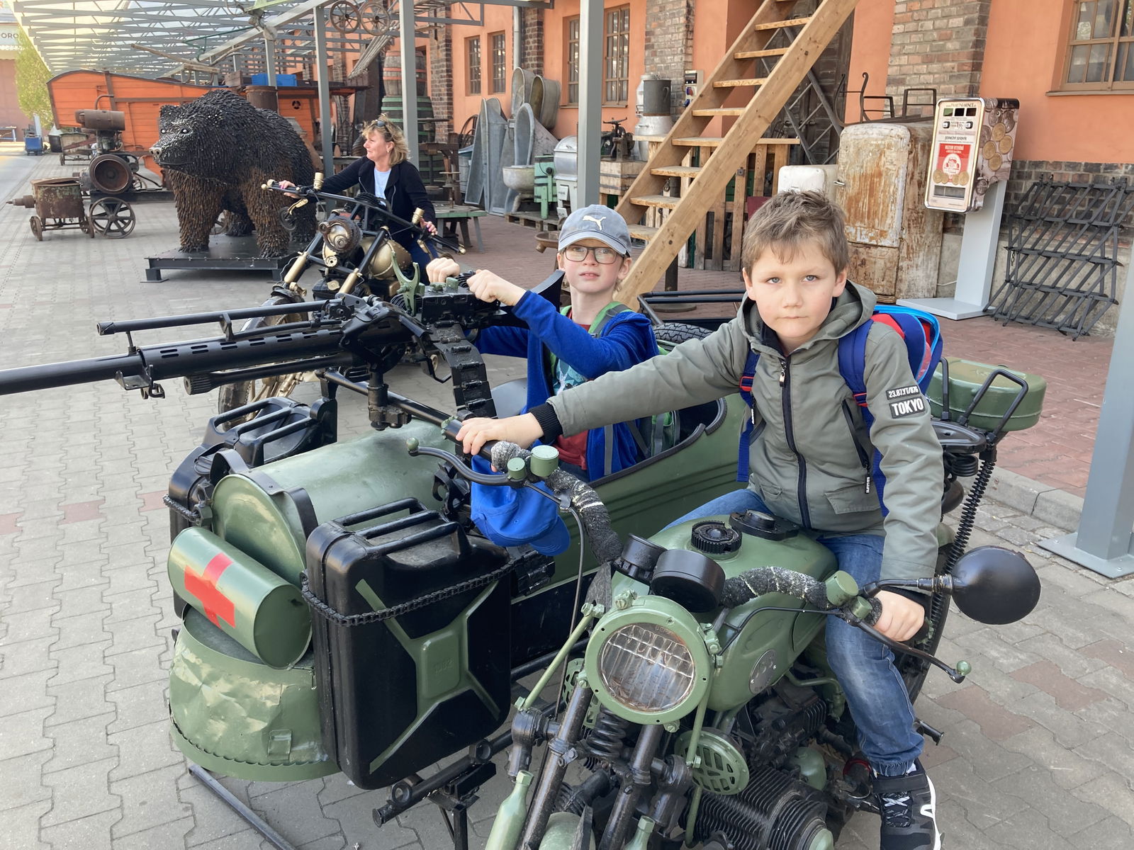 304530D3-8177-4EB8-9AF8-9E193EBE531A